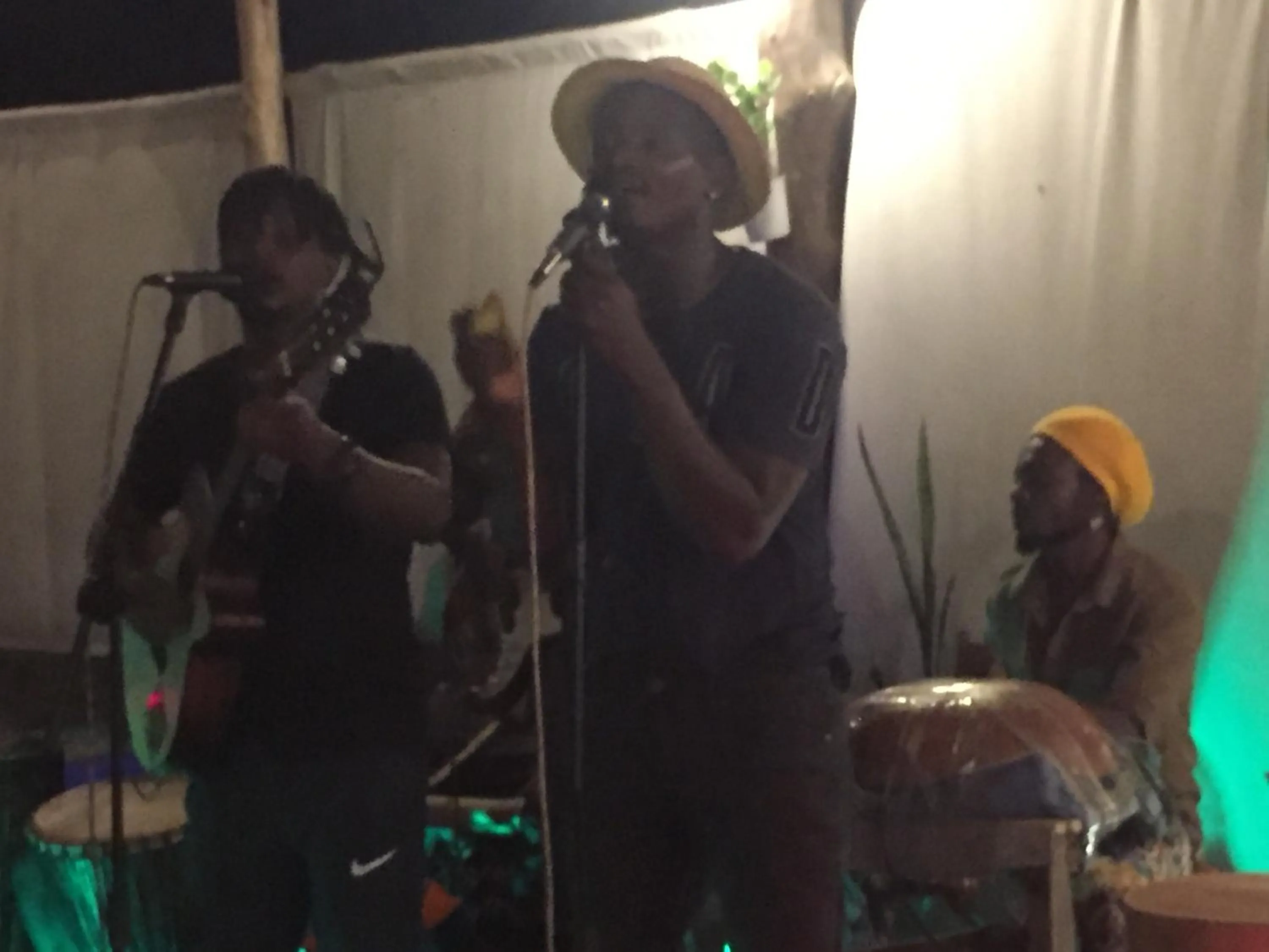 Evening entertainment in Bahari Beach Bungalows