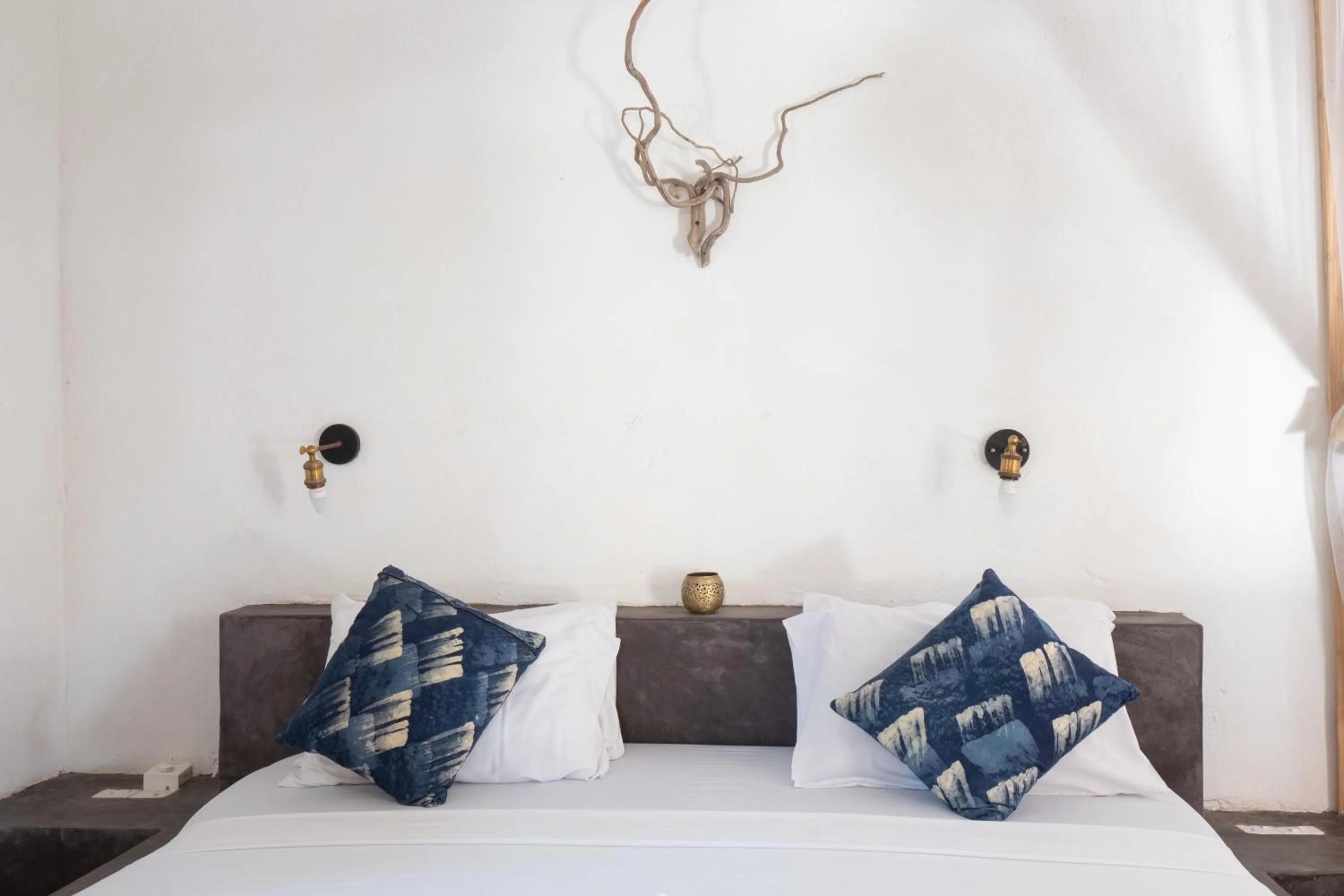 Bedroom, Bed in Bahari Beach Bungalows