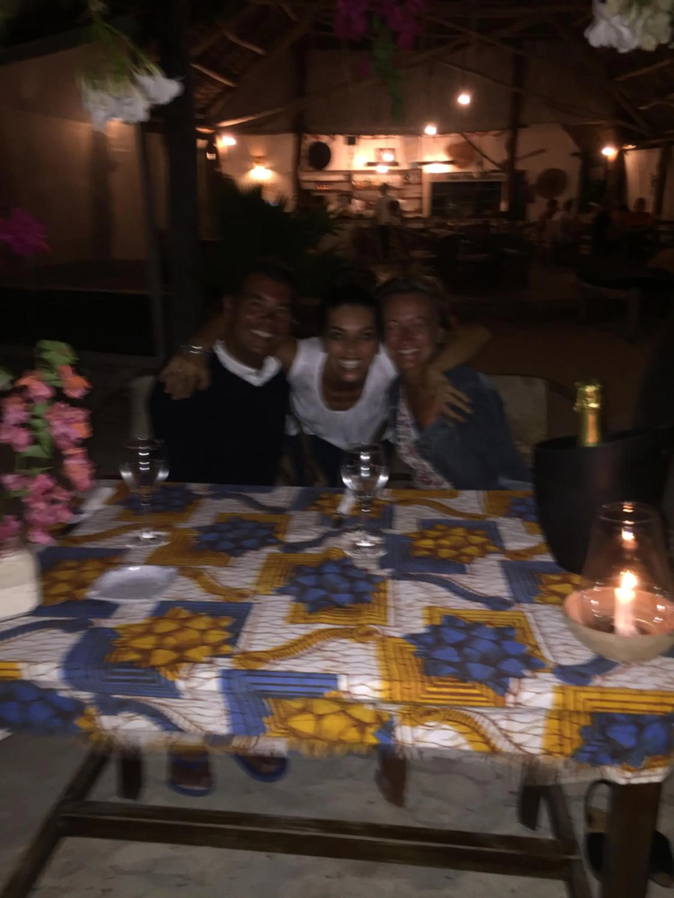 Restaurant/places to eat in Bahari Beach Bungalows