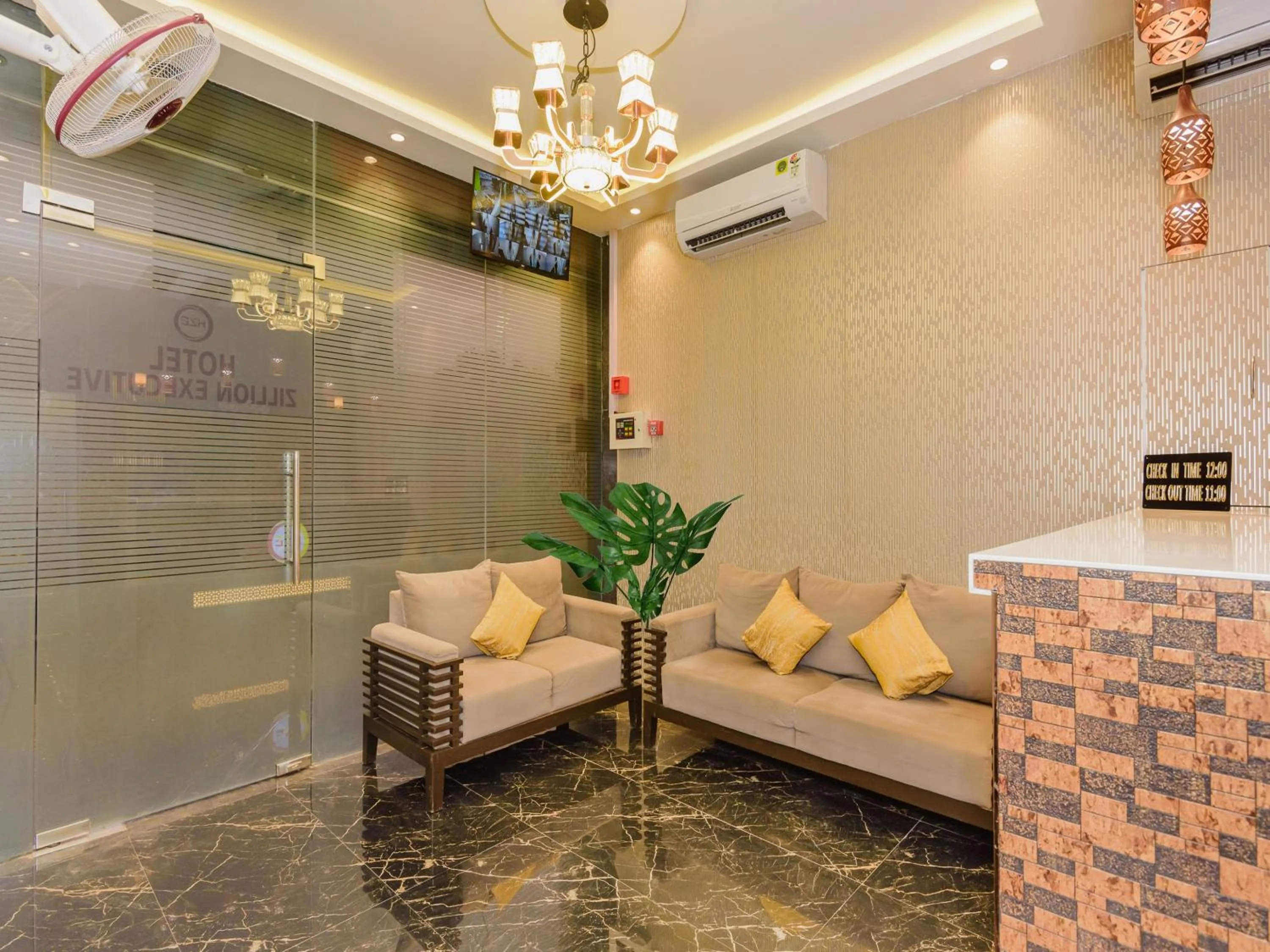 Lobby or reception in Hotel Zillion Executive Near US Consulate Bandra Kurla Complex Mumbai Near Mumbai Airport Mumbai
