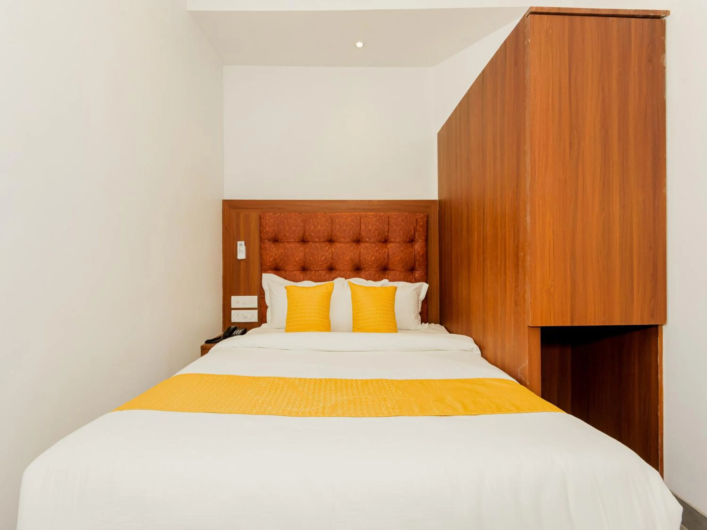 Bed in Hotel Zillion Executive Near US Consulate Bandra Kurla Complex Mumbai Near Mumbai Airport Mumbai