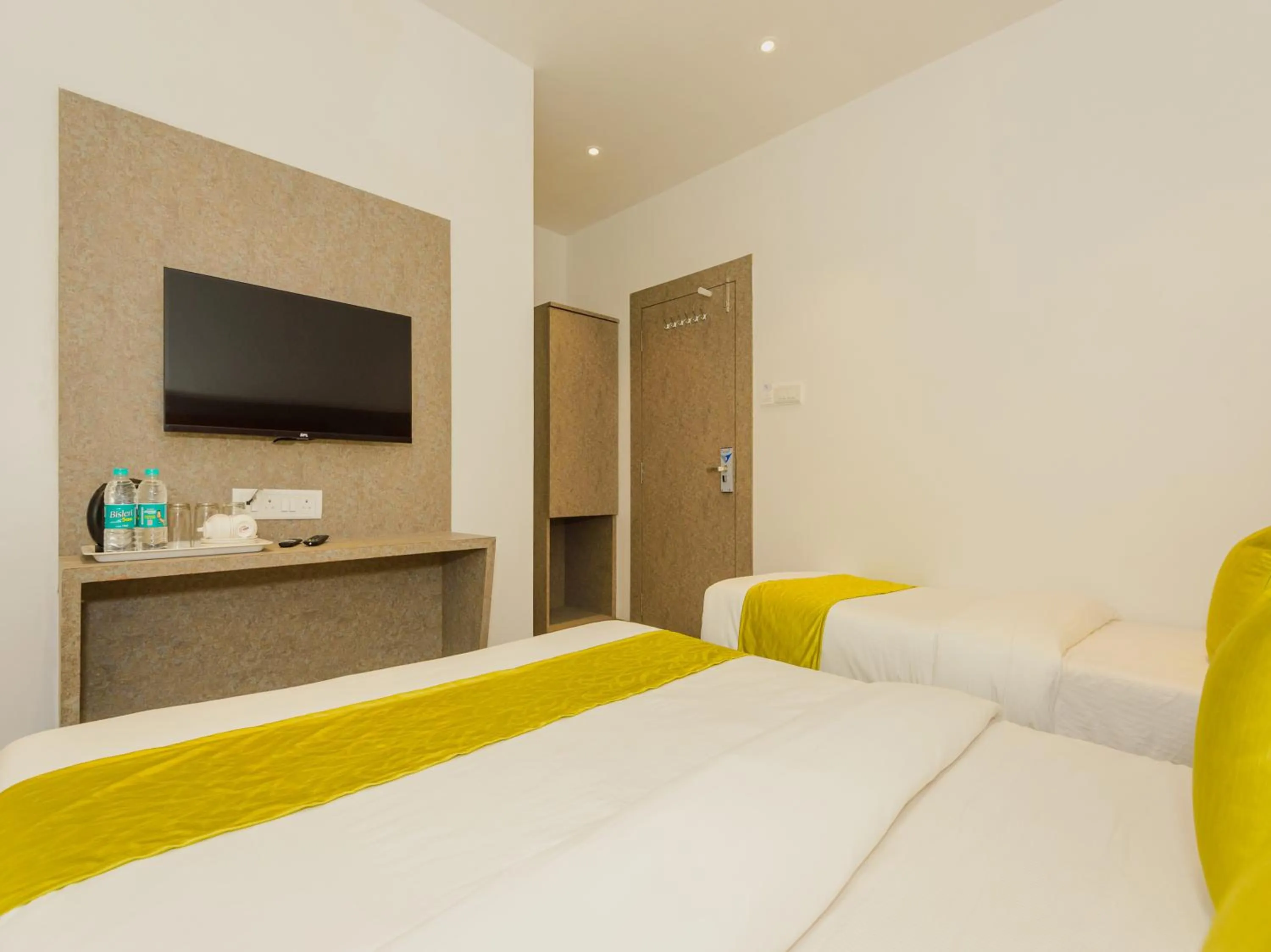 Bed in Hotel Zillion Executive Near US Consulate Bandra Kurla Complex Mumbai Near Mumbai Airport Mumbai