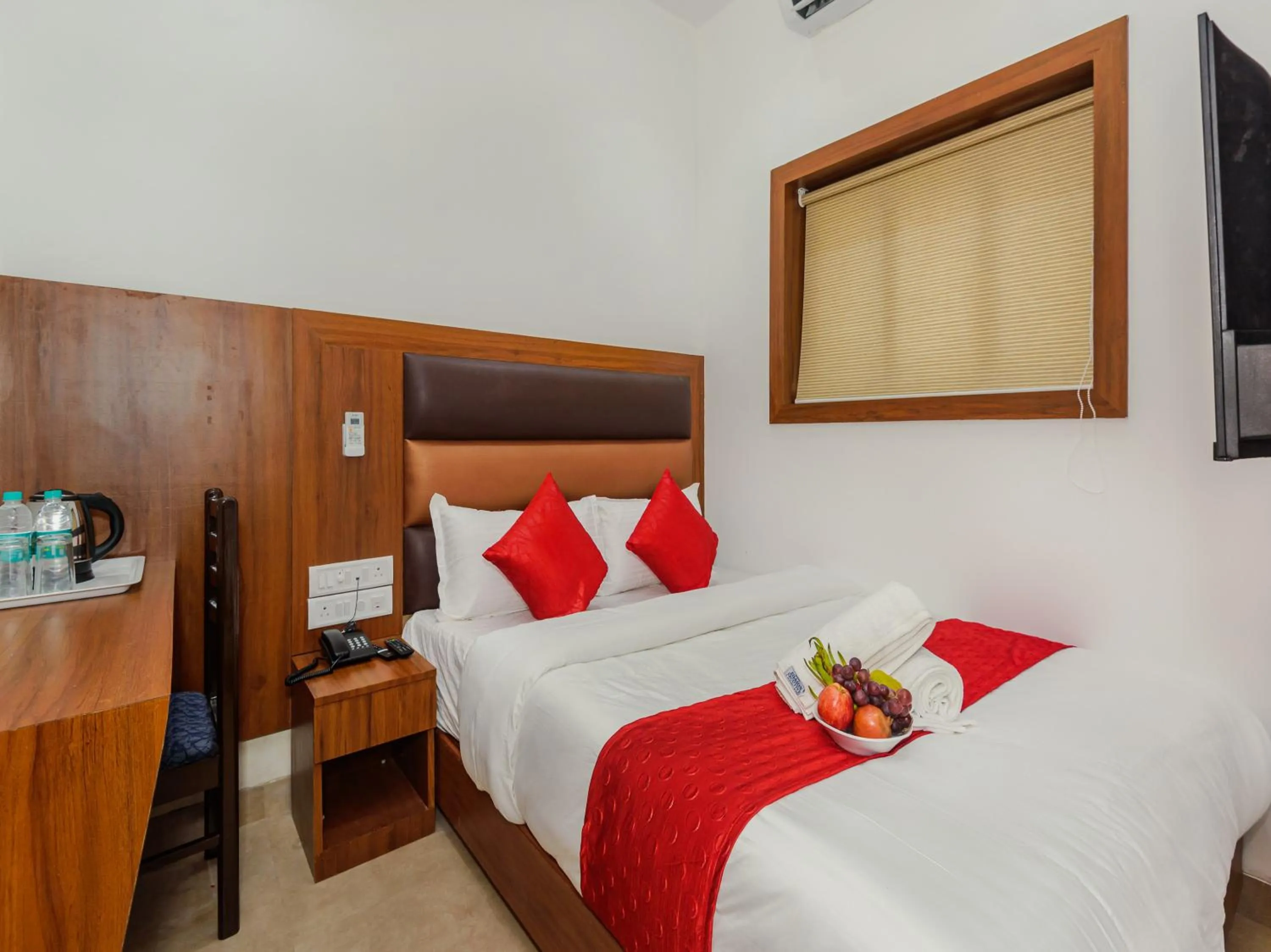 Bed in Hotel Zillion Executive Near US Consulate Bandra Kurla Complex Mumbai Near Mumbai Airport Mumbai