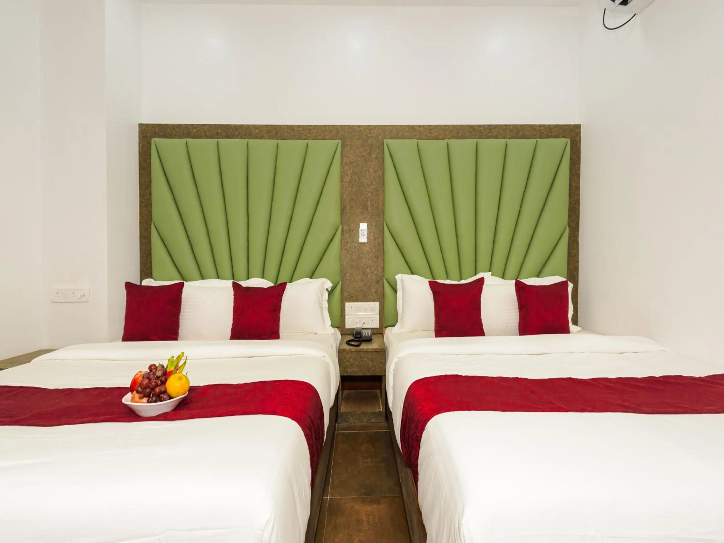 Bed in Hotel Zillion Executive Near US Consulate Bandra Kurla Complex Mumbai Near Mumbai Airport Mumbai