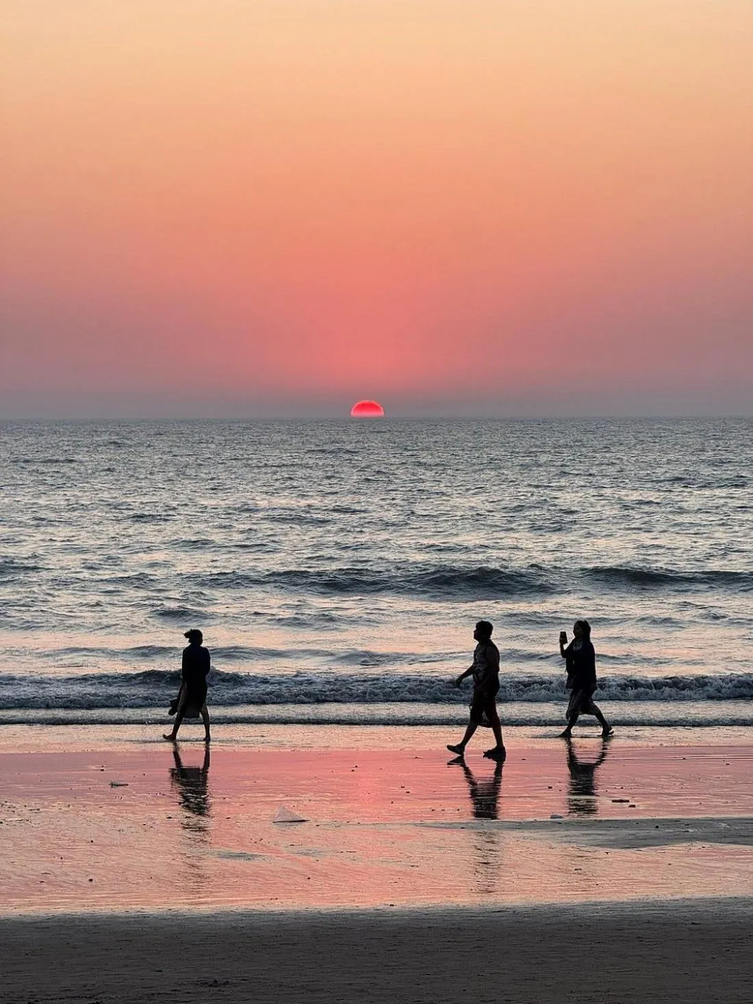 Beach in Hotel Zillion Executive Near US Consulate Bandra Kurla Complex Mumbai Near Mumbai Airport Mumbai