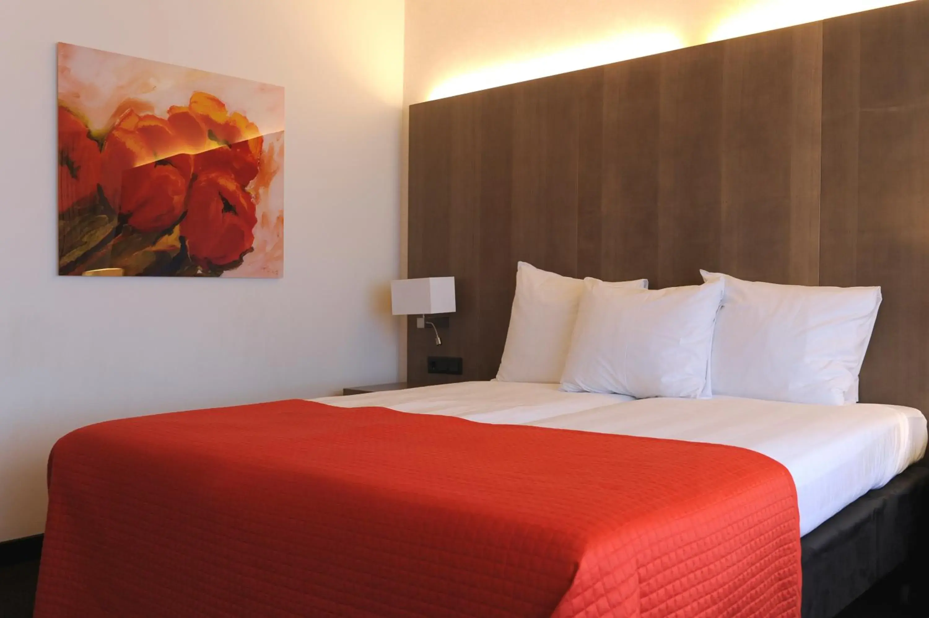 Deluxe Double Room in Van der Valk Hotel de Bilt-Utrecht Deluxe Double Room in Van der Valk Hotel de Bilt-Utrecht