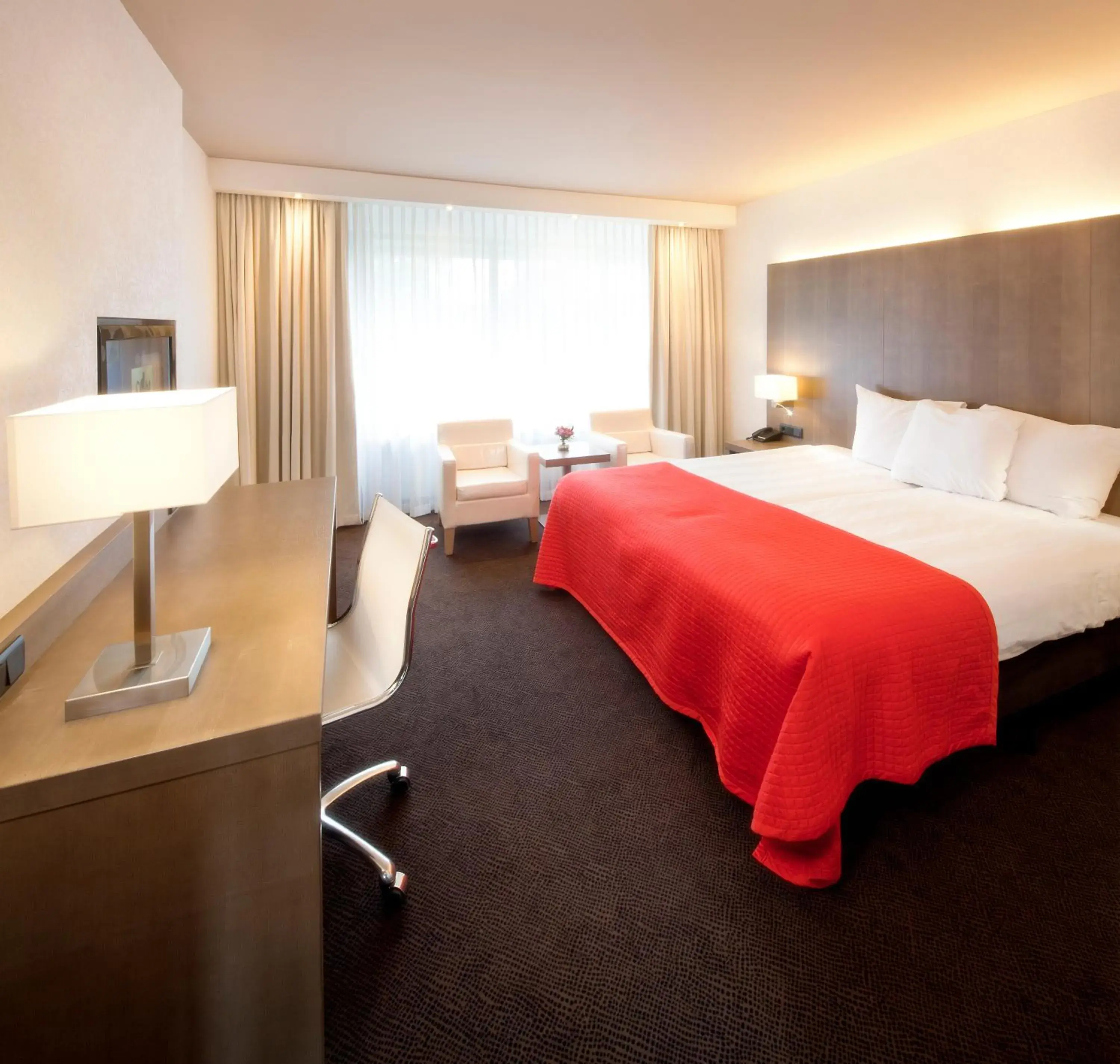 Double Room - Disability Access in Van der Valk Hotel de Bilt-Utrecht Double Room - Disability Access in Van der Valk Hotel de Bilt-Utrecht