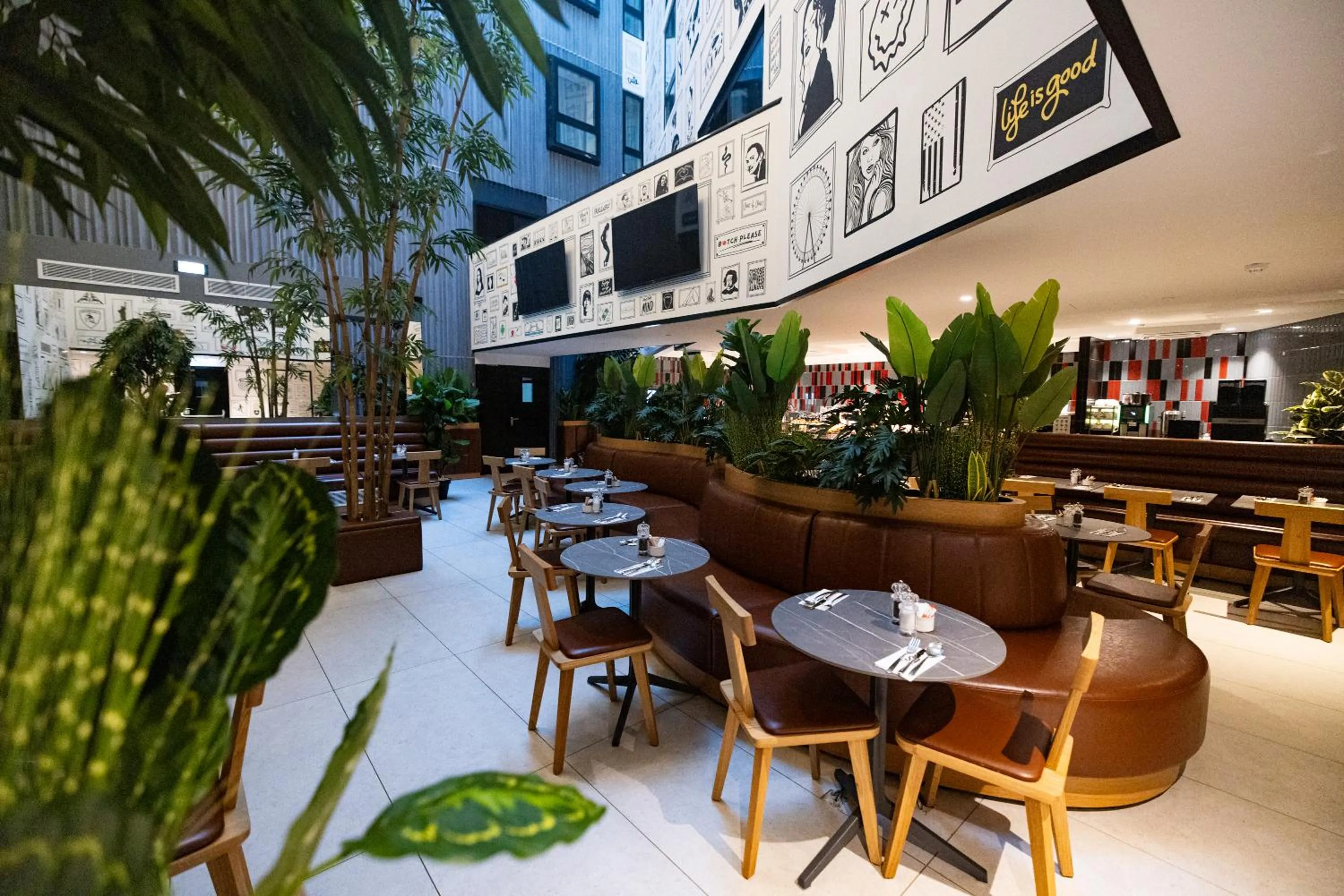 Breakfast in SO City Hotel Adults Only