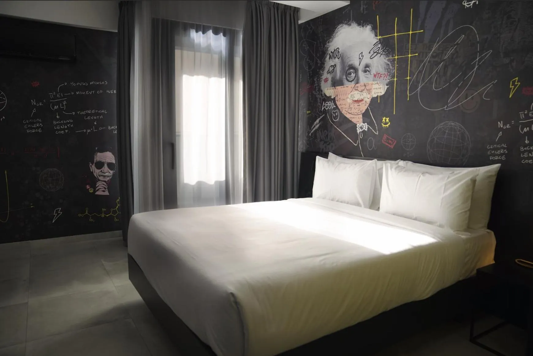 Bed in SO City Hotel Adults Only