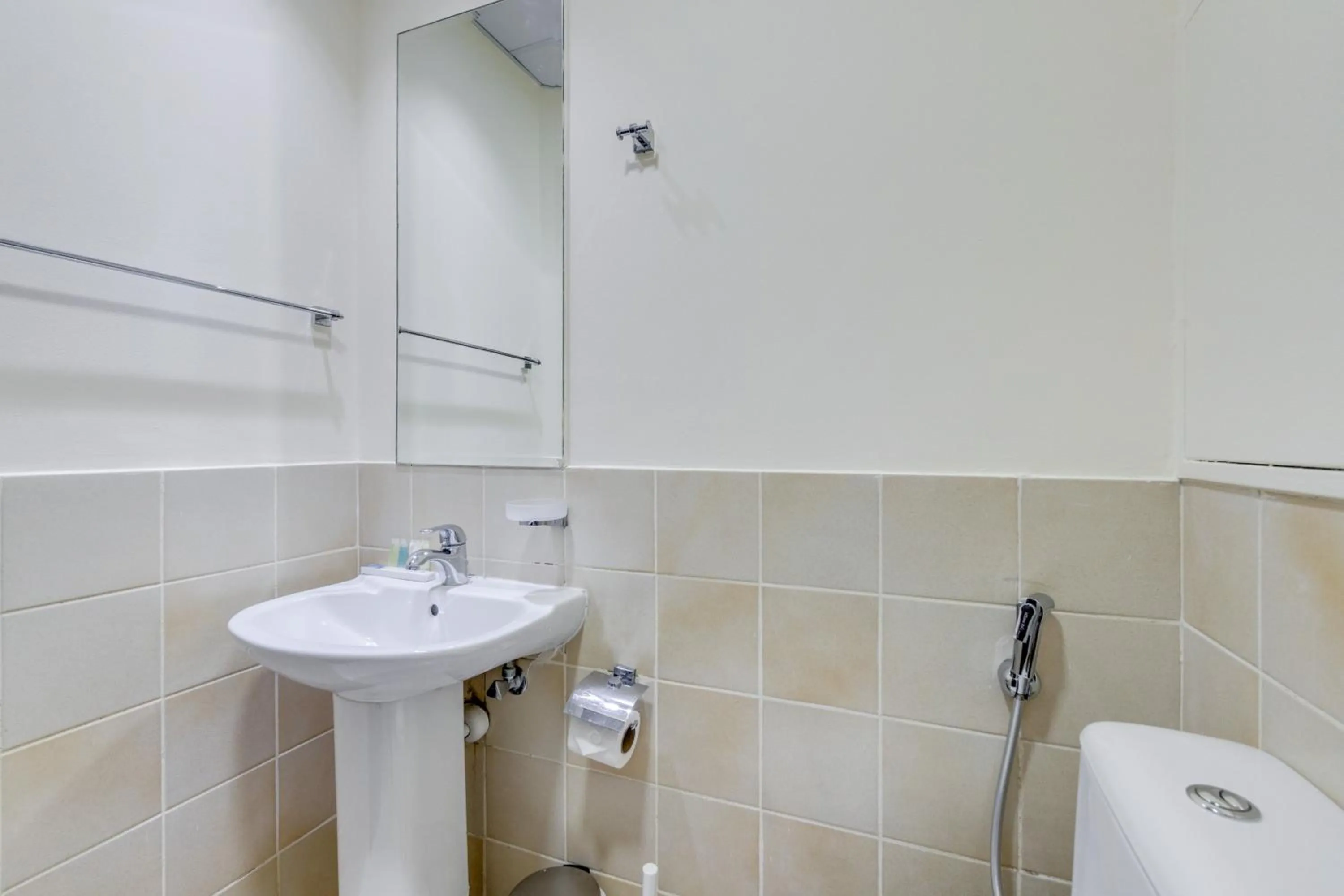 Bathroom in GLOBALSTAY. Modern Apartments steps to JBR Beach