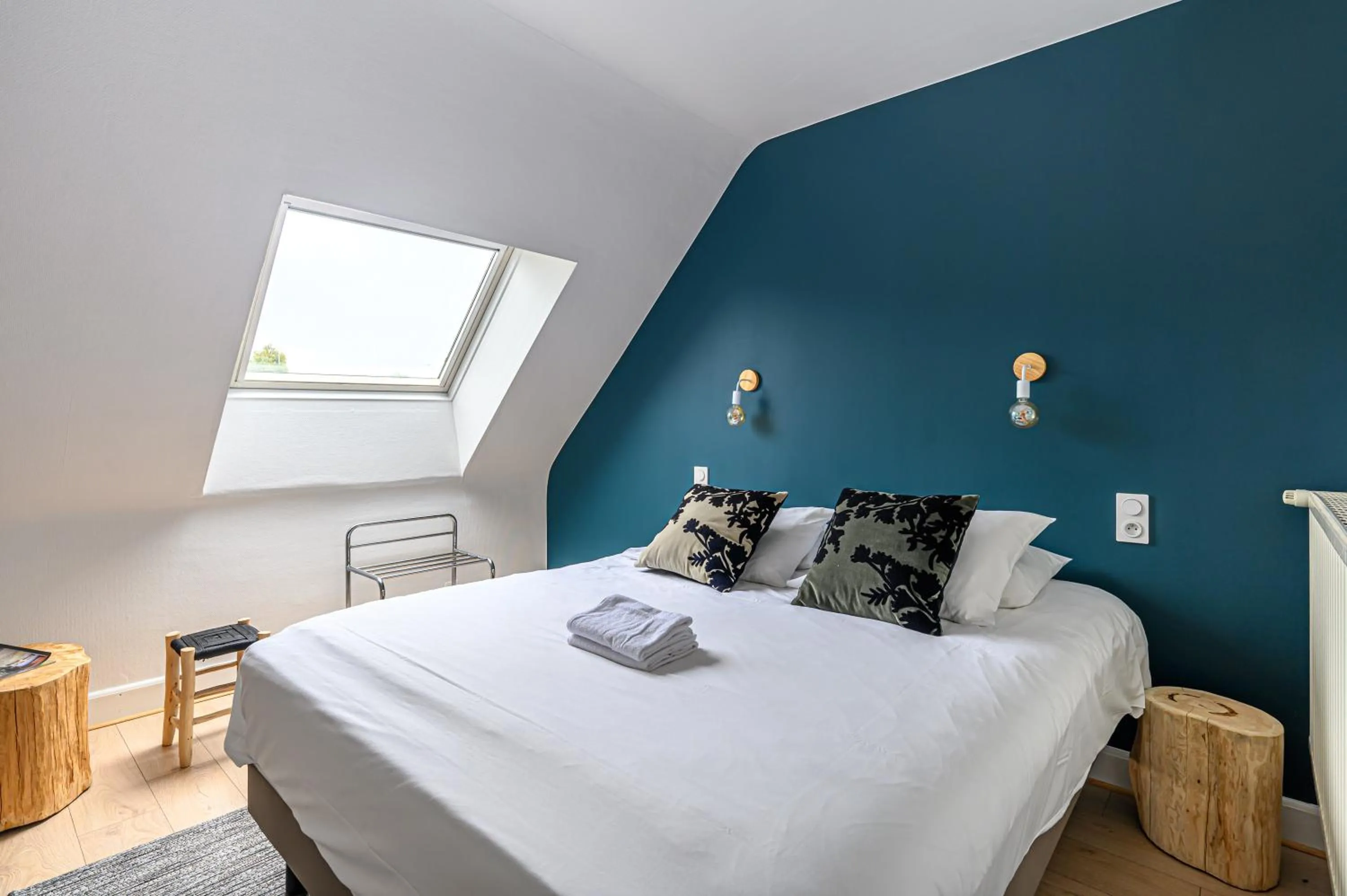 Bedroom, Bed in Naéco Erdeven