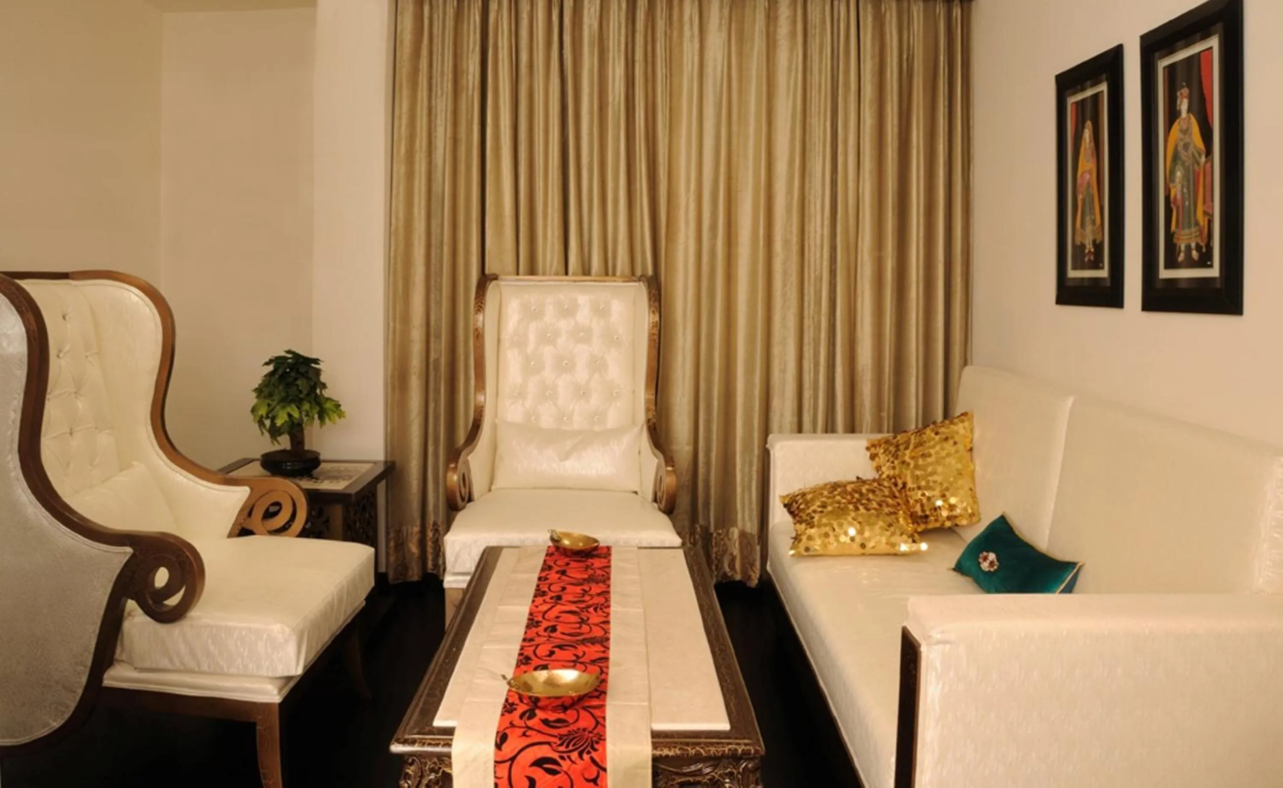 Hotel Maharaja Regency