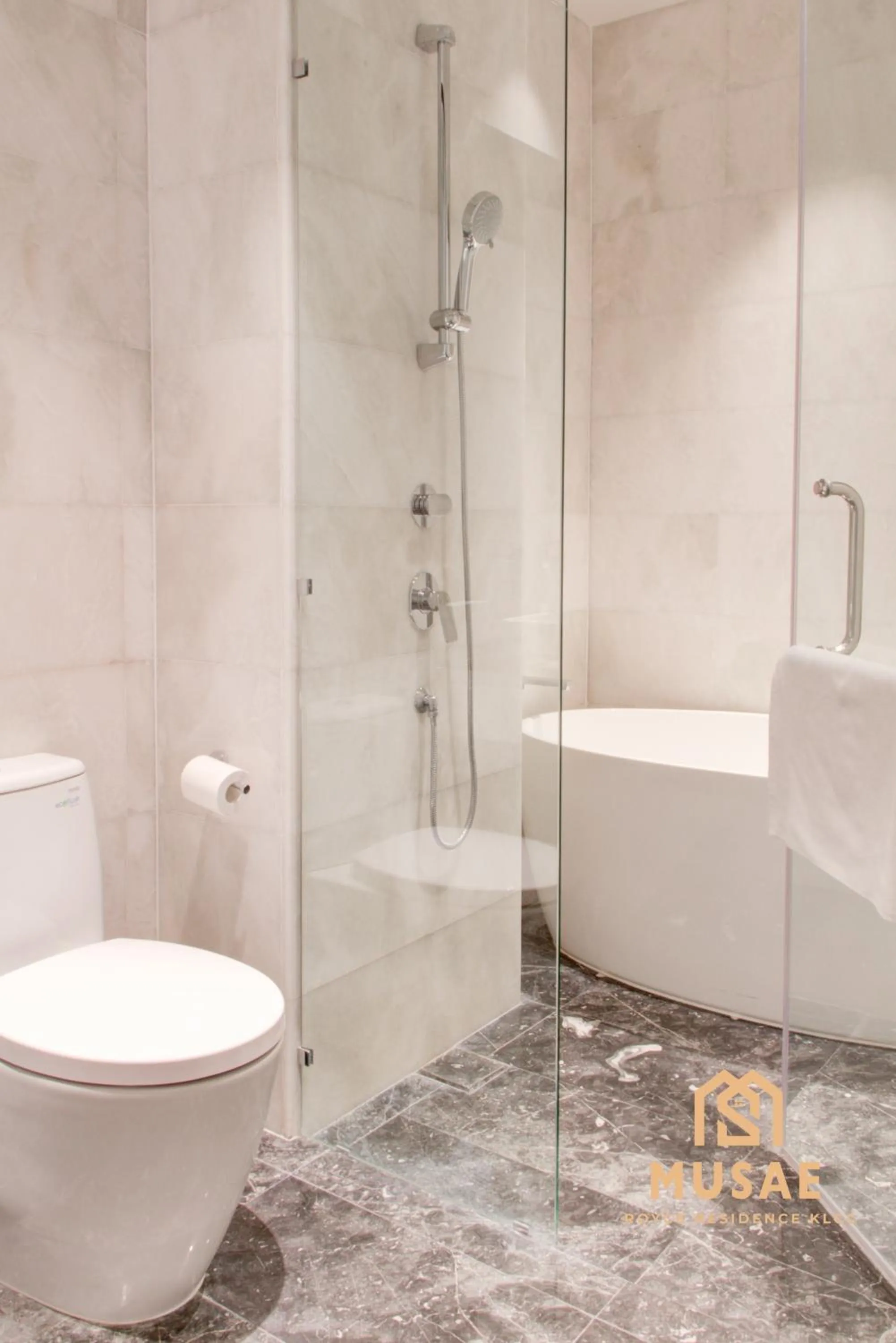 Shower in Royce Residence KLCC by MUSAE Kuala Lumpur