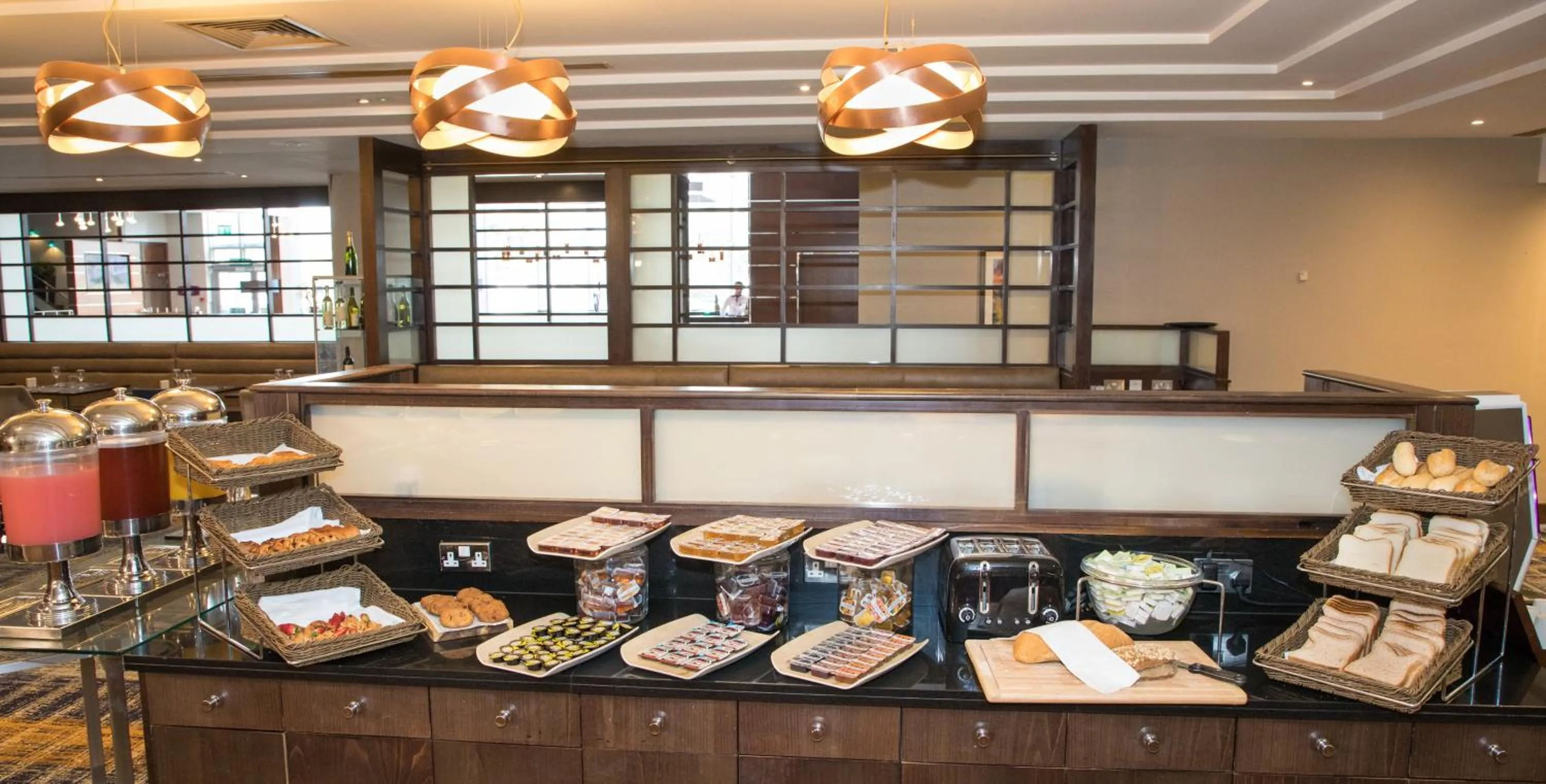 Breakfast in Crowne Plaza London - Gatwick Airport by IHG