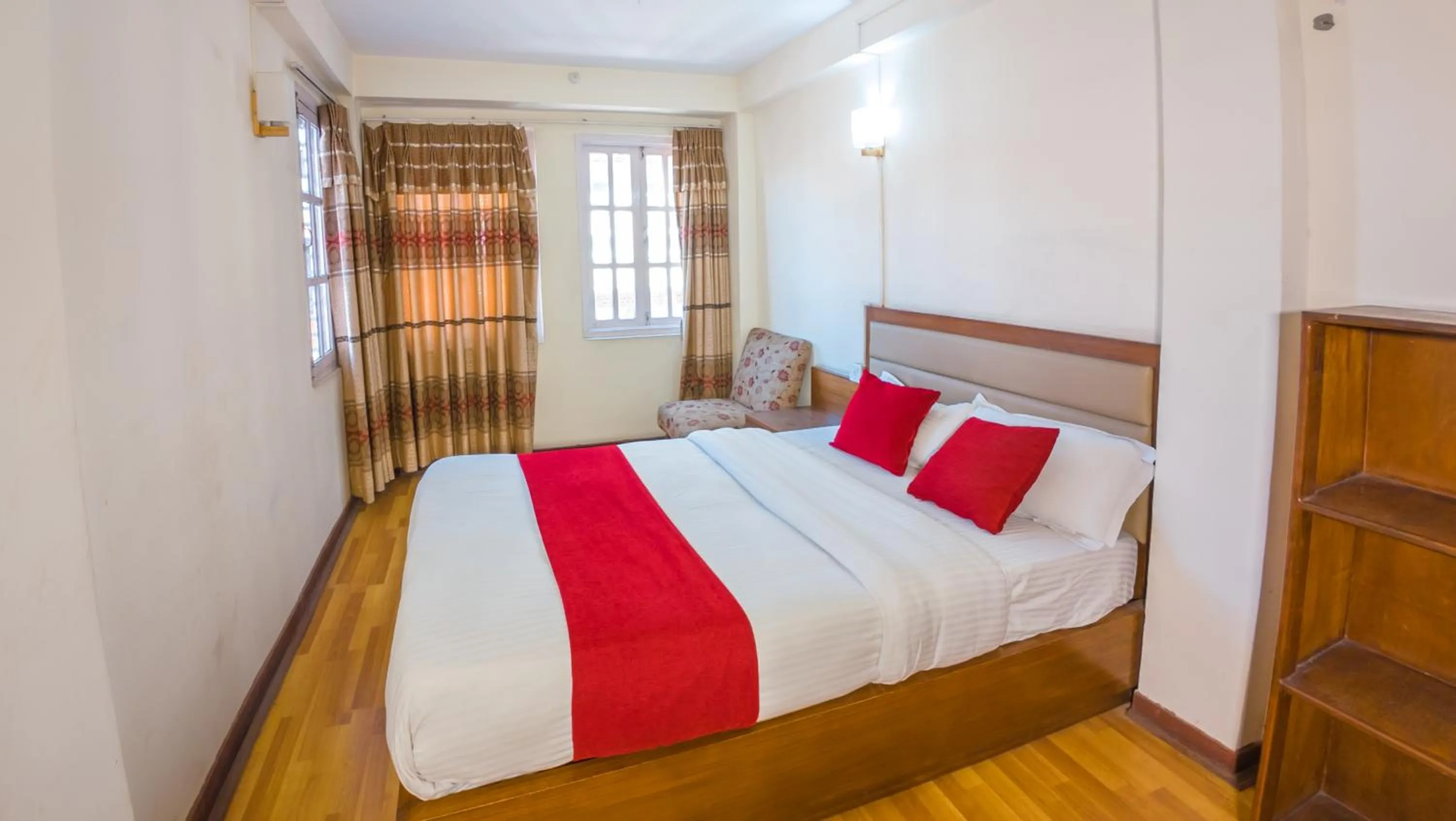 Bedroom, Bed in Durbar Guest House