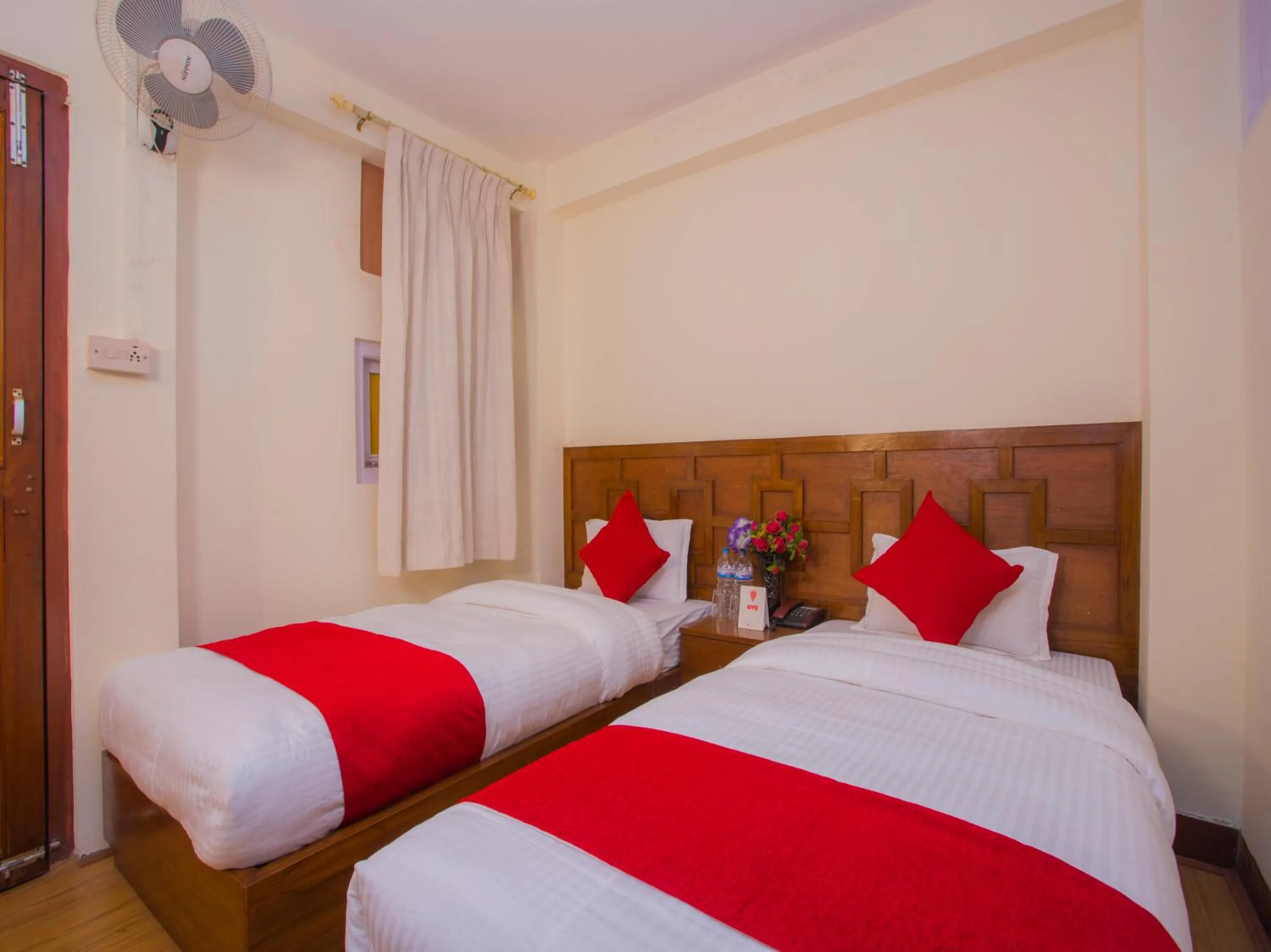 Bedroom, Bed in Durbar Guest House