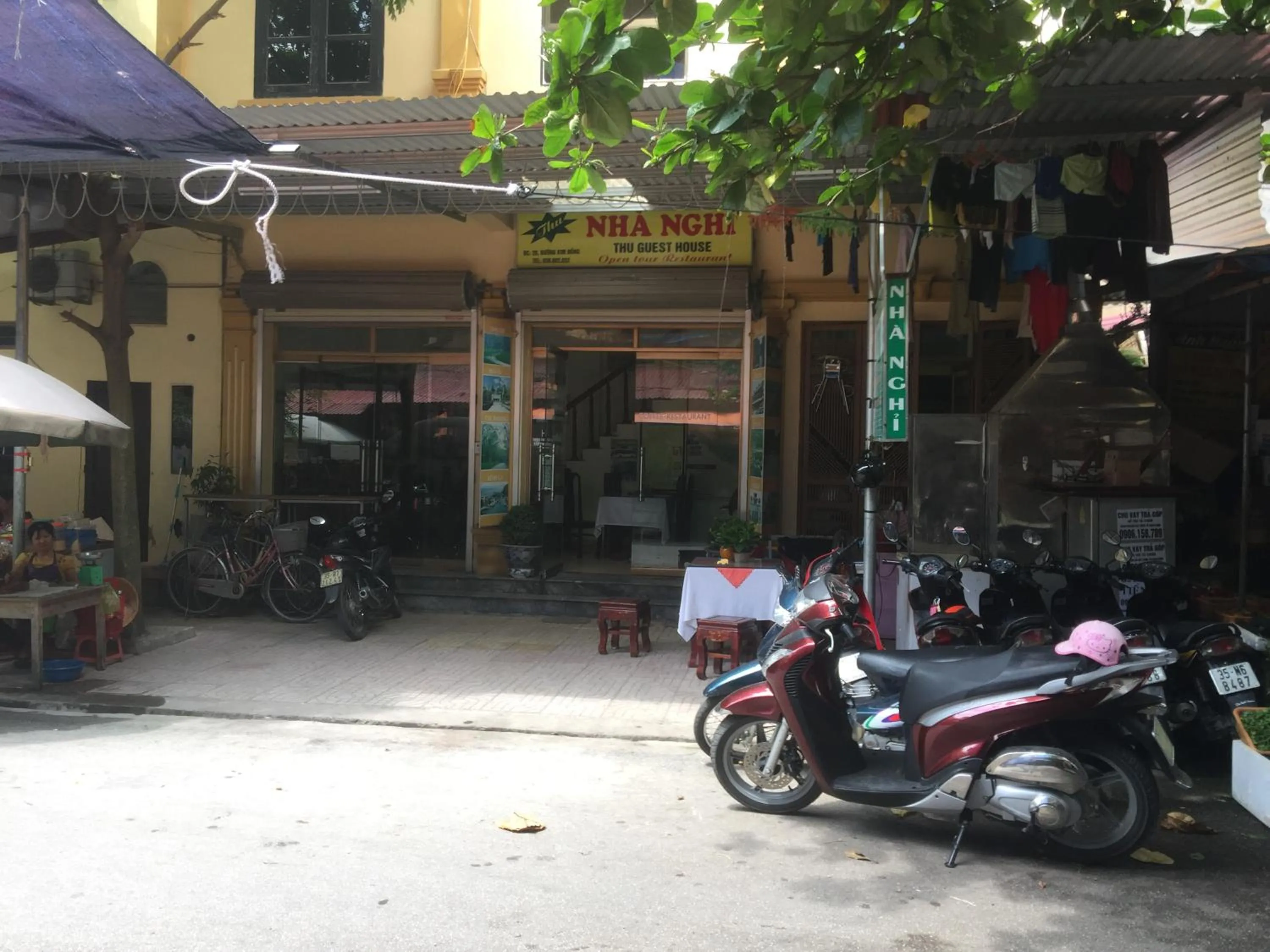 Facade/entrance in Thu Guest House