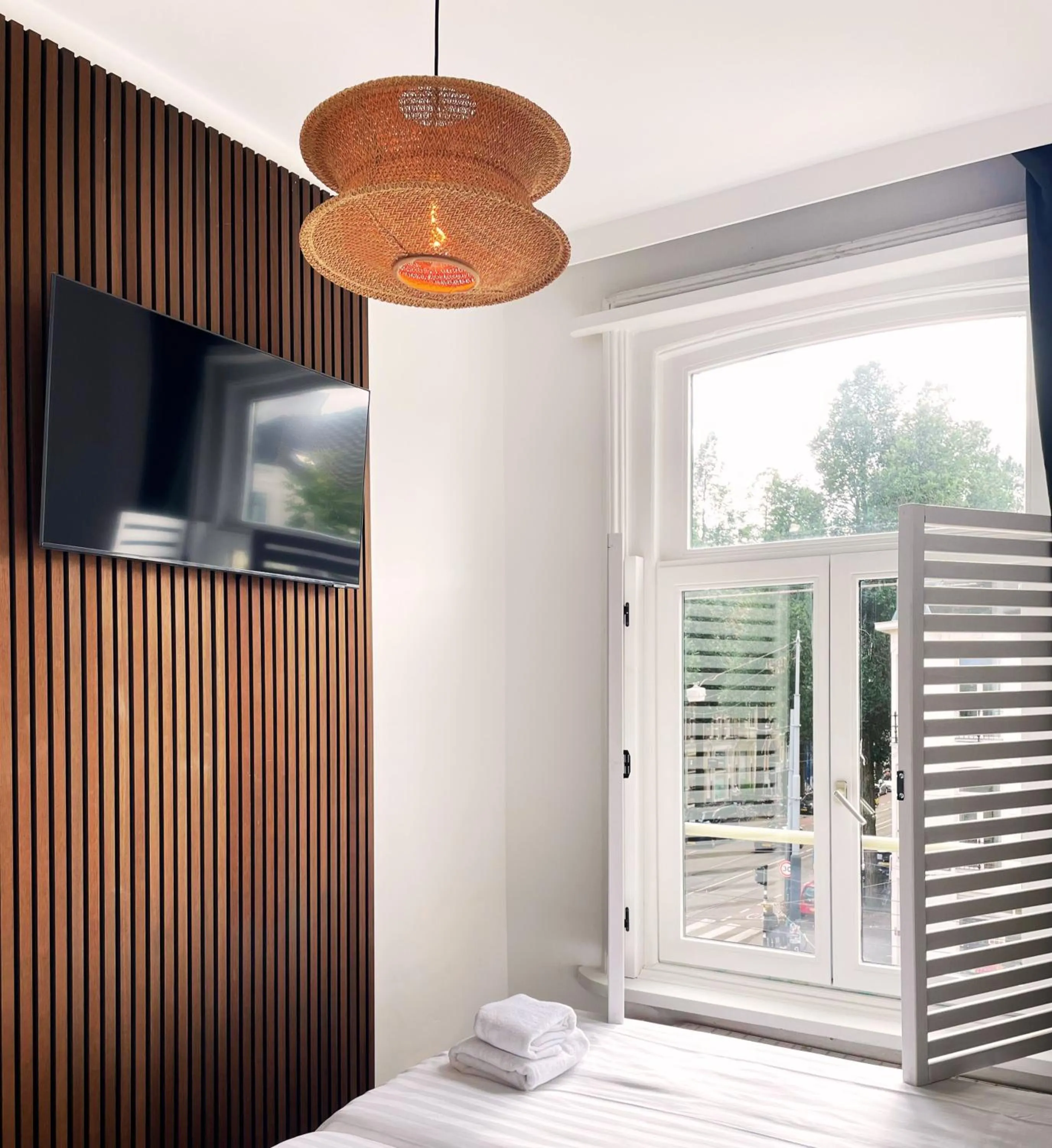 TV and multimedia, Bed in Hotel Plantage - Digital Access