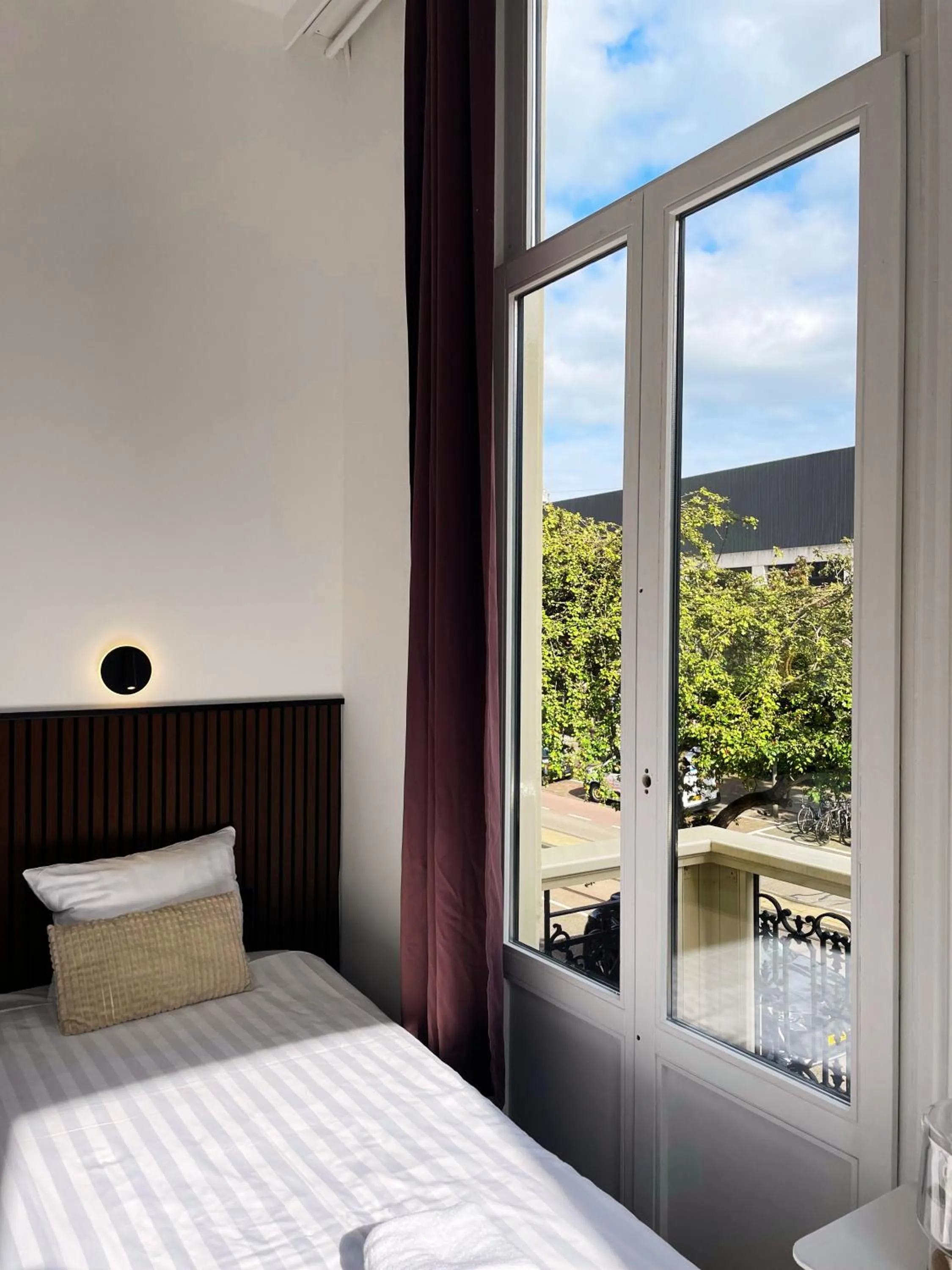 Bed in Hotel Plantage - Digital Access