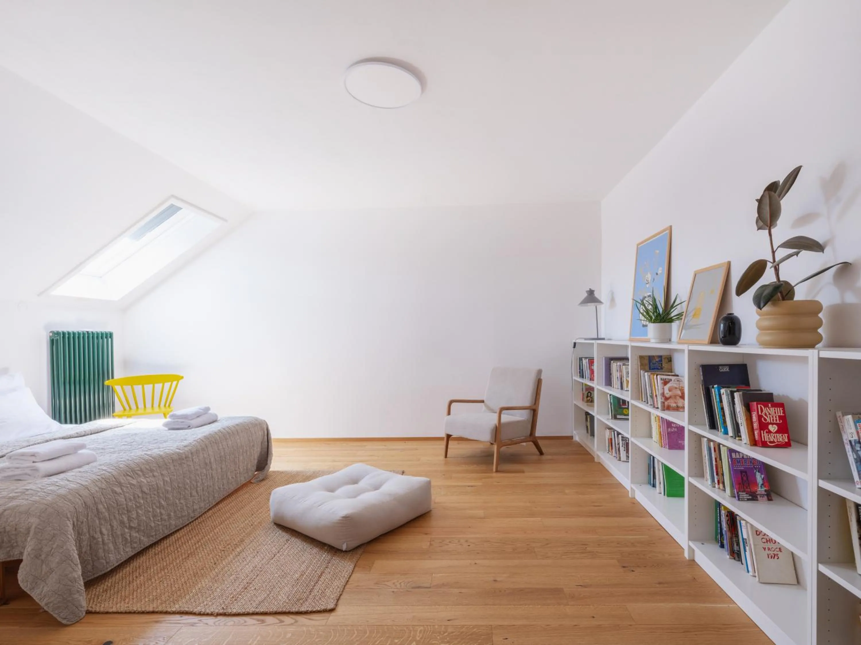 Library, Bed in Resort po.spolu