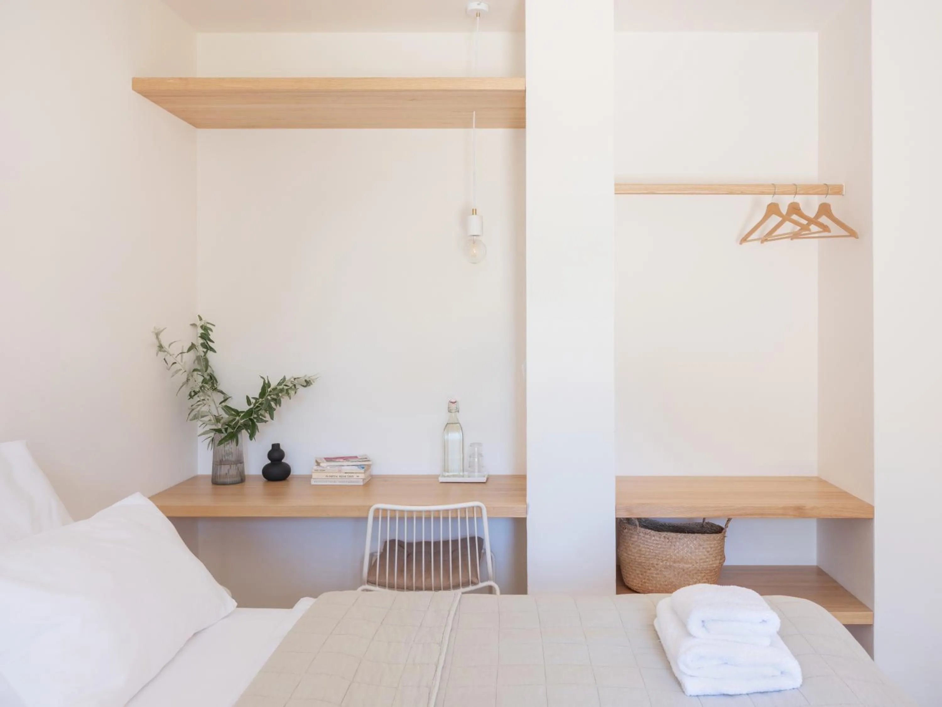 Photo of the whole room, Bed in Resort po.spolu