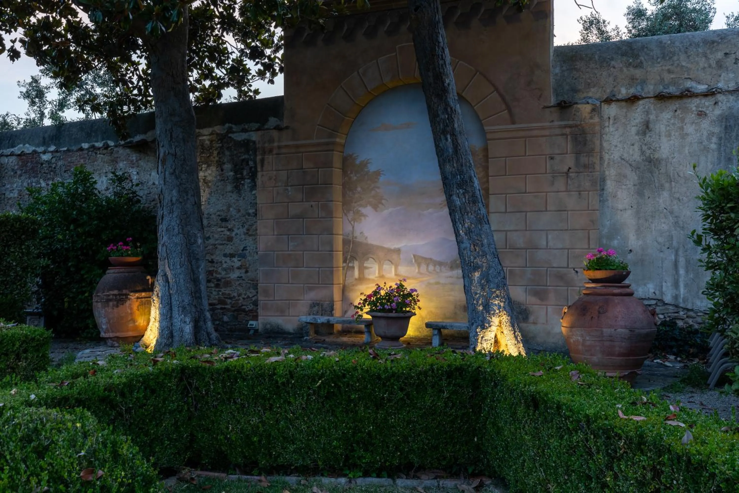 Garden view in Villa Scorzi - Relais de Charme