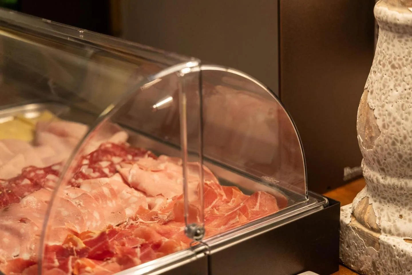 Breakfast in Villa Scorzi - Relais de Charme