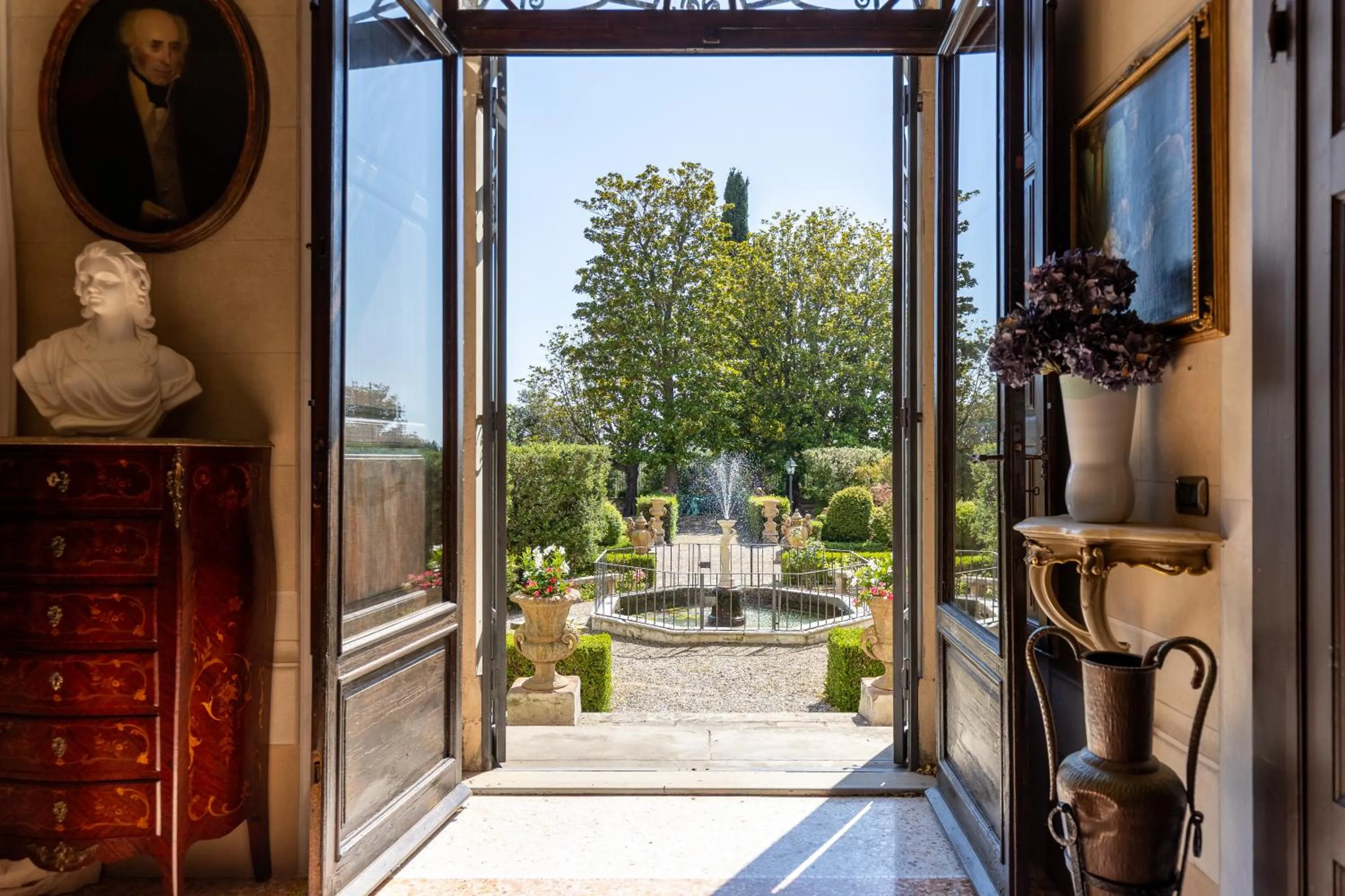 Garden view in Villa Scorzi - Relais de Charme