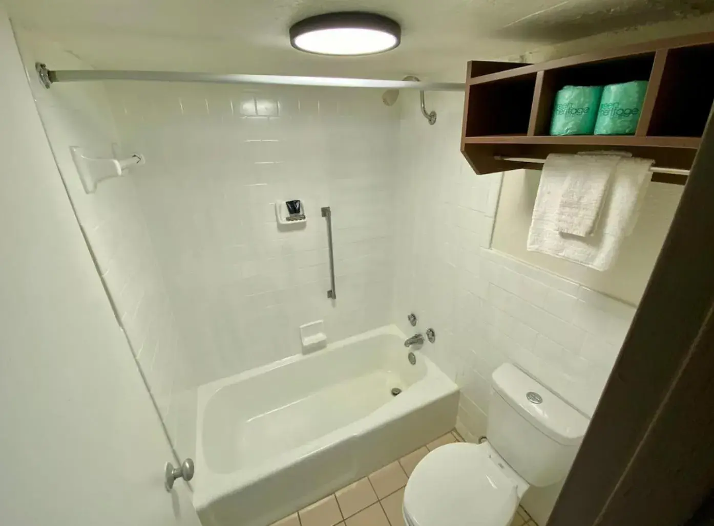 Queen Studio in My Home at Columbus Queen Studio in My Home at Columbus