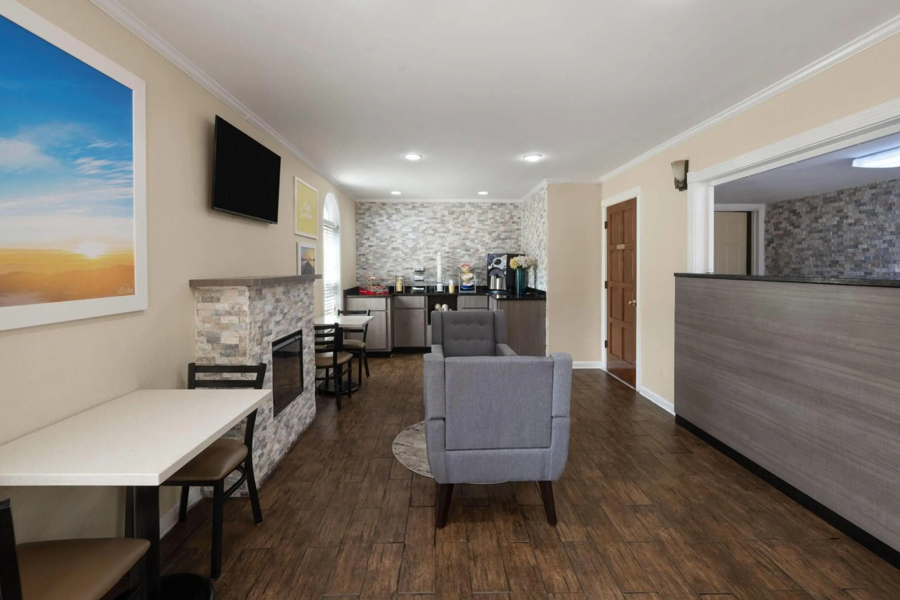 Lobby or reception in Days Inn by Wyndham Canton