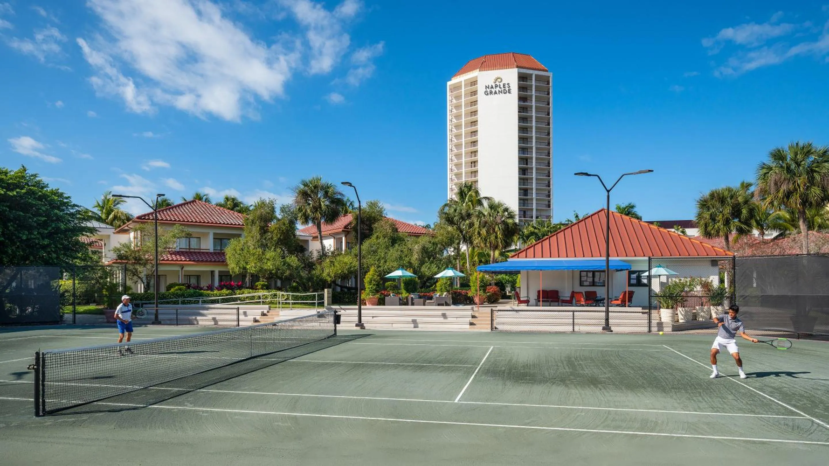 Tennis court in Naples Grande Beach Resort
