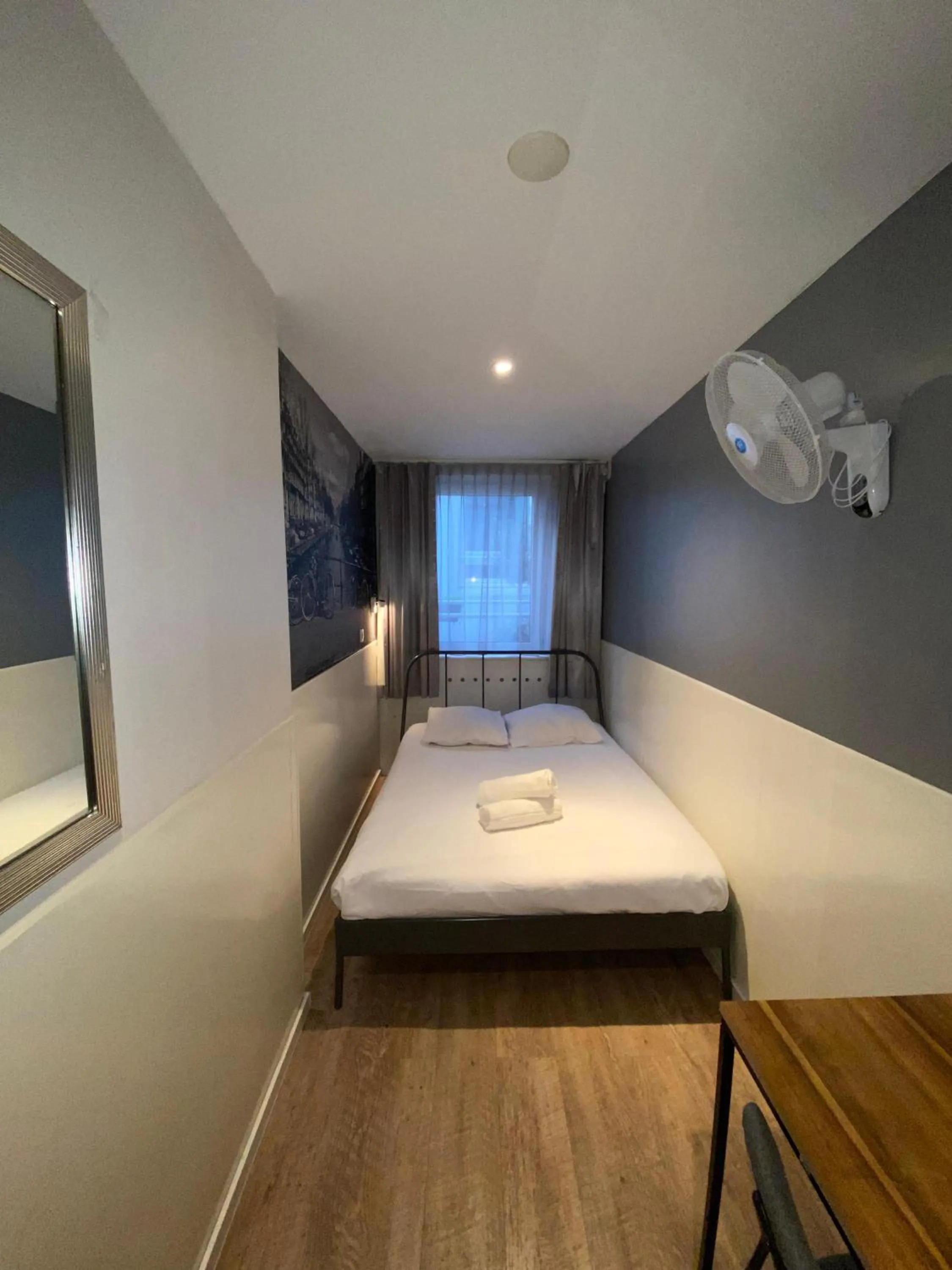 Bed in Hotel Old Quarter