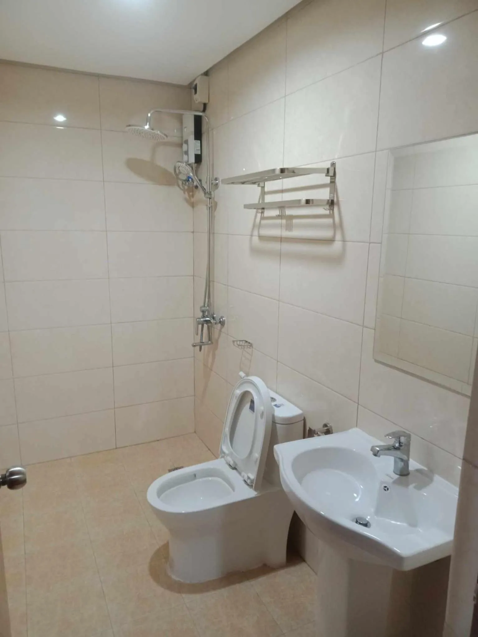 Shower in ASIA JEM HOTEL - GAPAN CITY