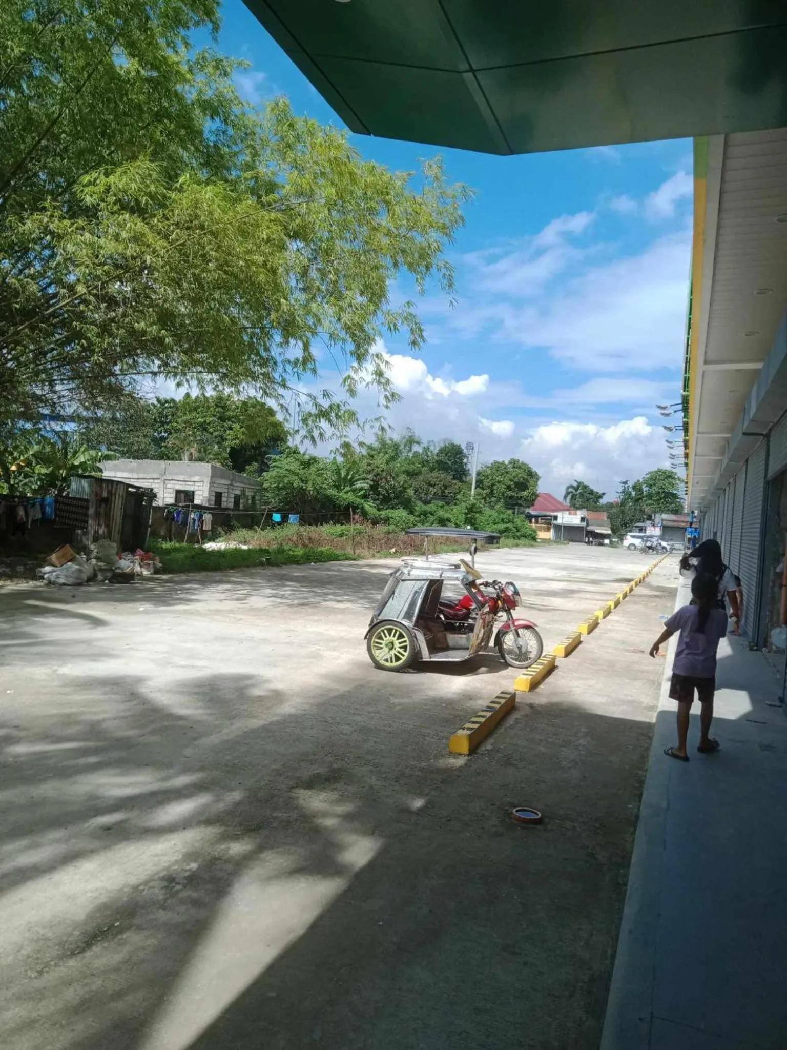 Parking in ASIA JEM HOTEL - GAPAN CITY