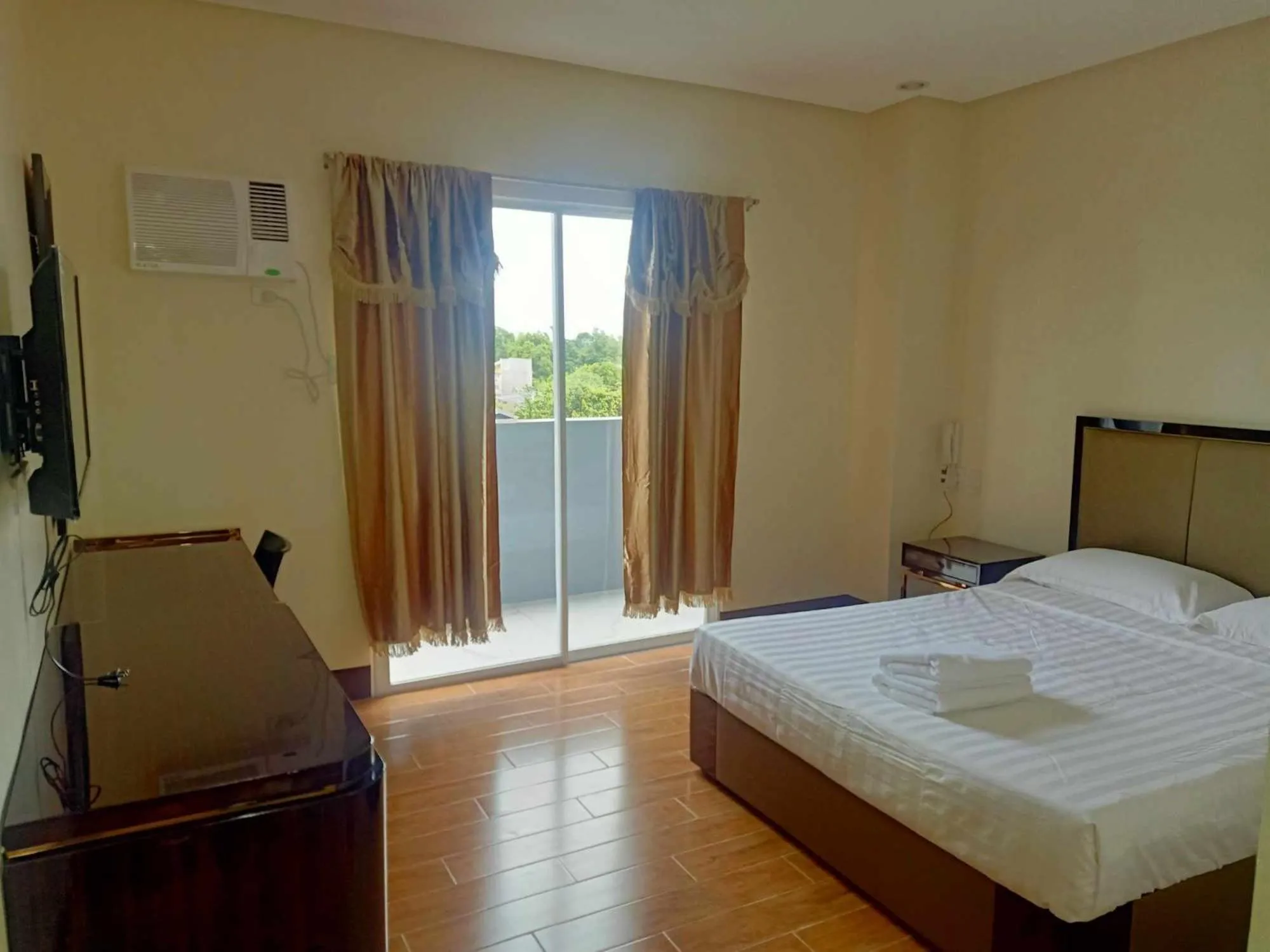 Bed in ASIA JEM HOTEL - GAPAN CITY