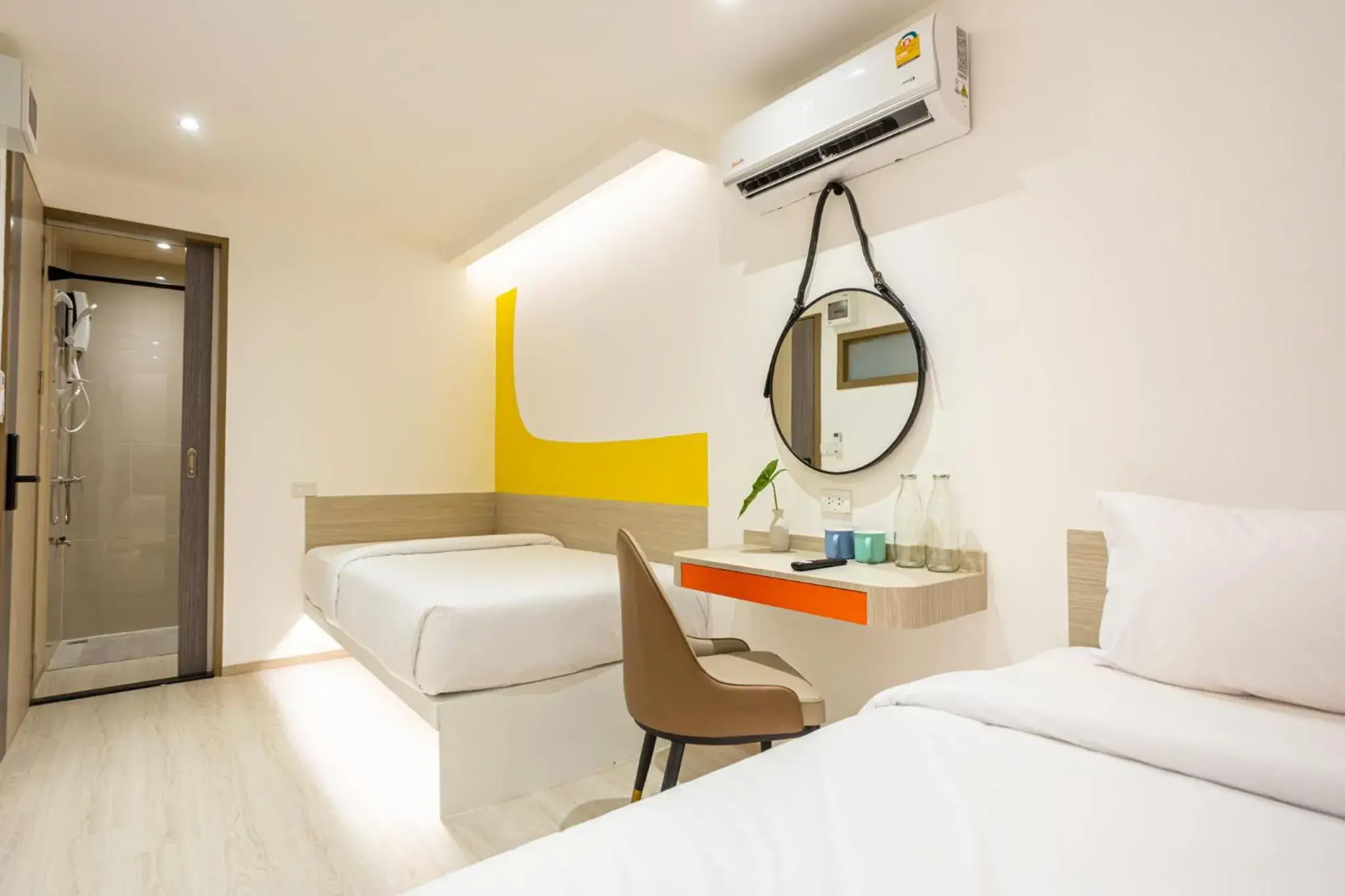 Budget Twin Room in L MINITEL at Night Bazaar Chiangmai Budget Twin Room in L MINITEL at Night Bazaar Chiangmai