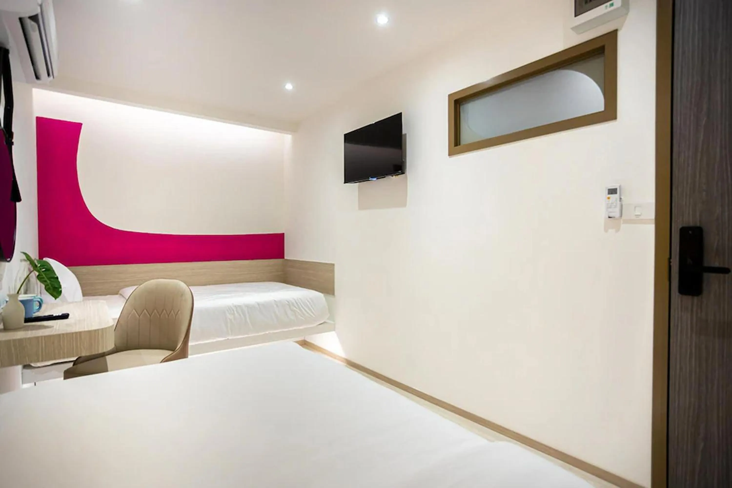 Bed in L MINITEL at Night Bazaar Chiangmai