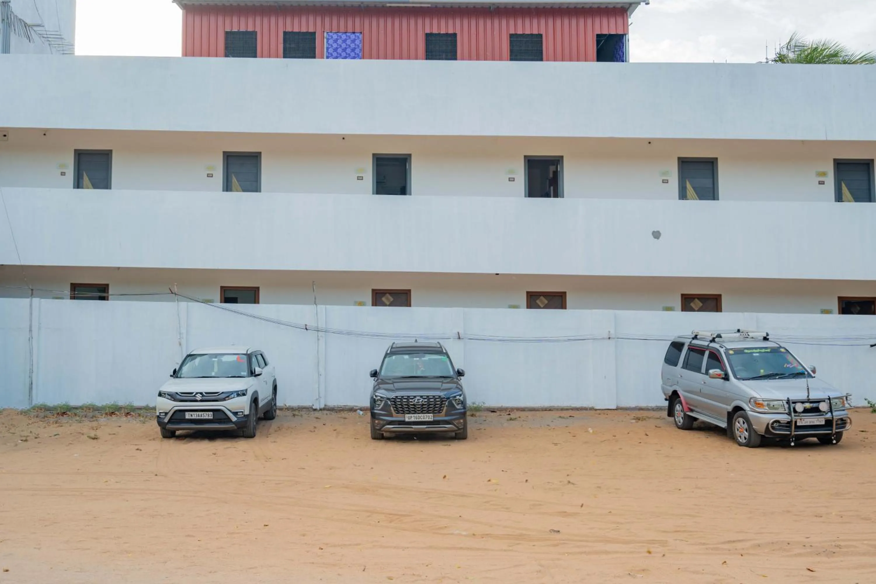 Parking in HOTEL NATCHATHRA