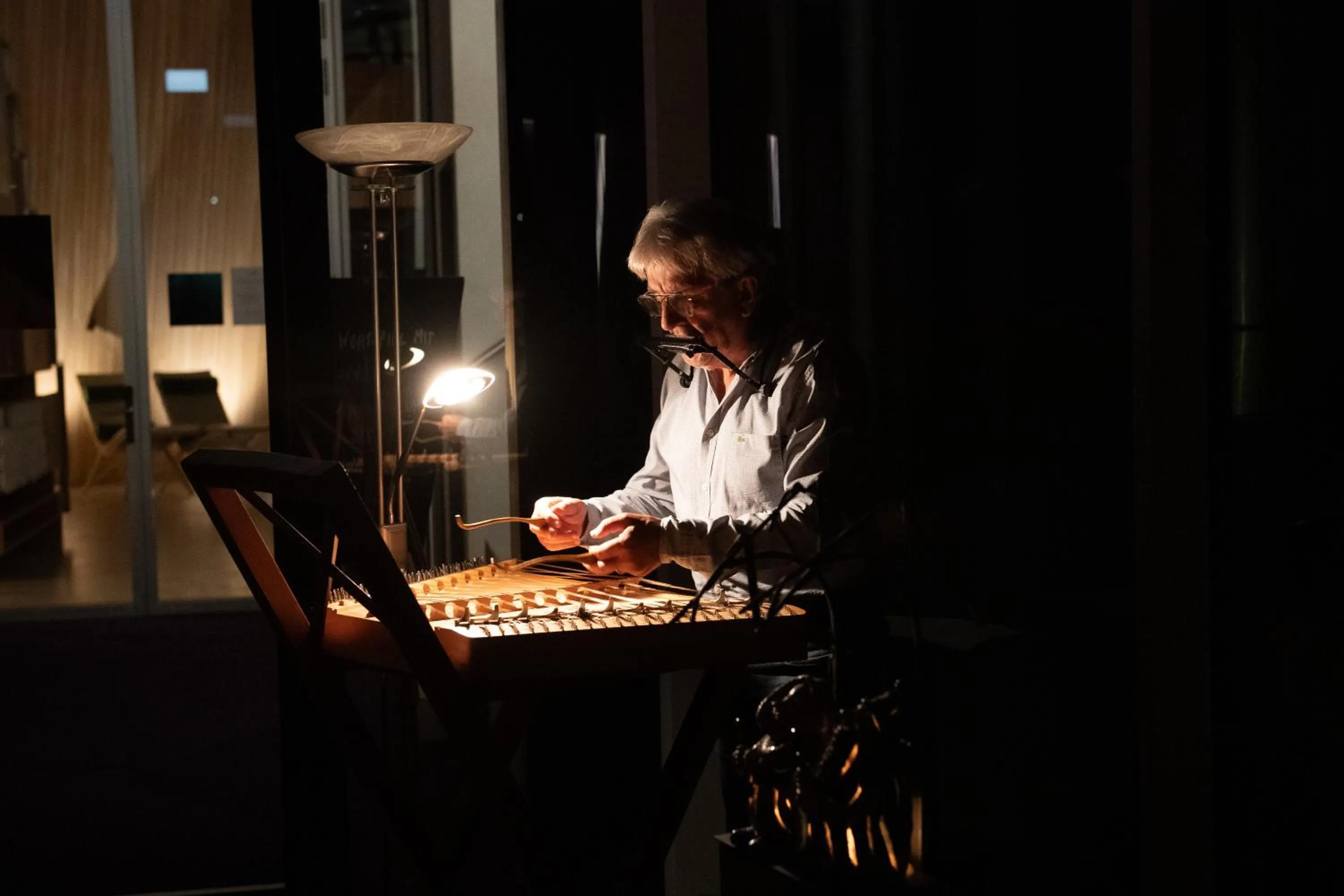 Evening entertainment in Hotel Glocke