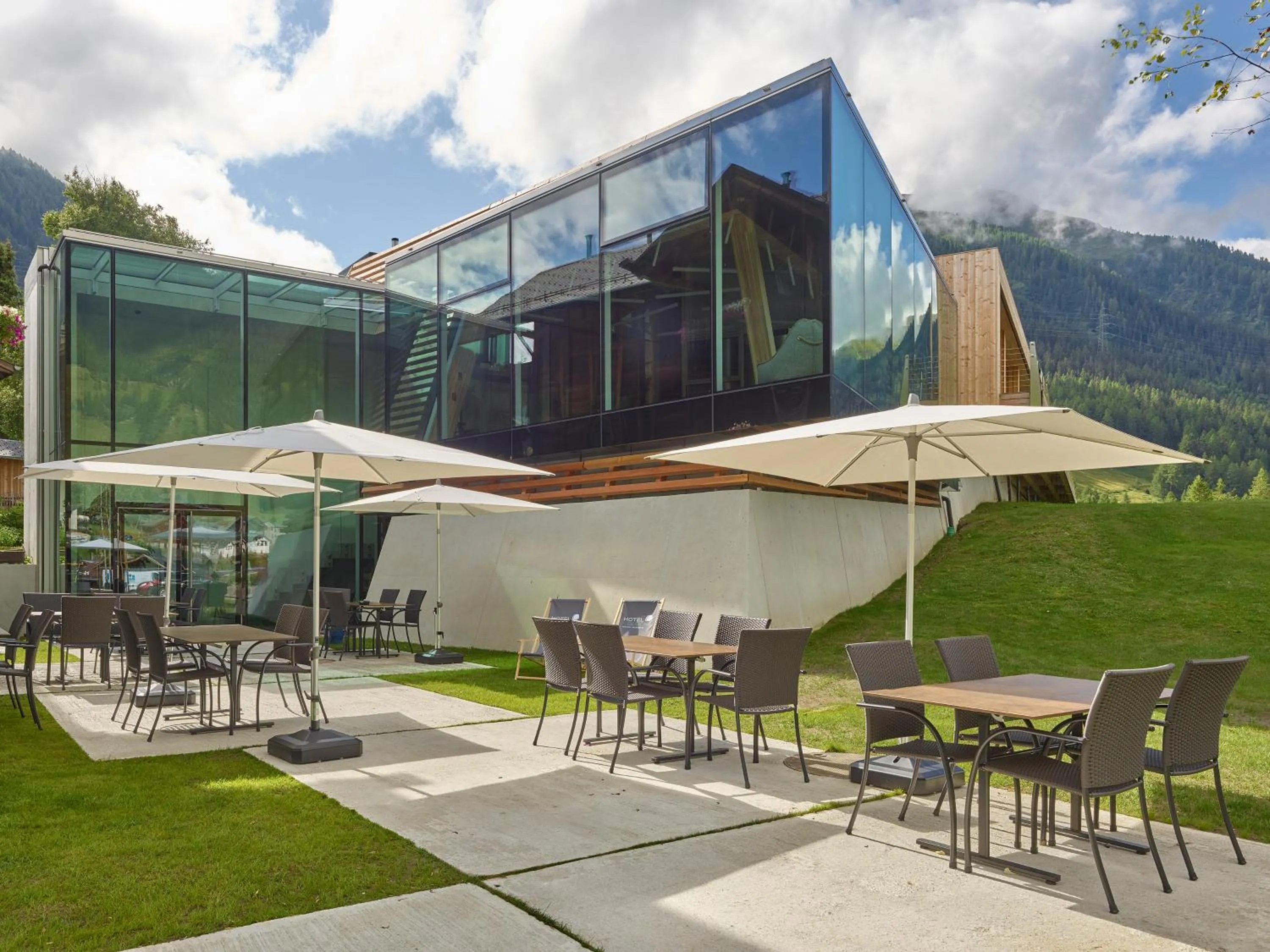 Property building in Hotel Glocke