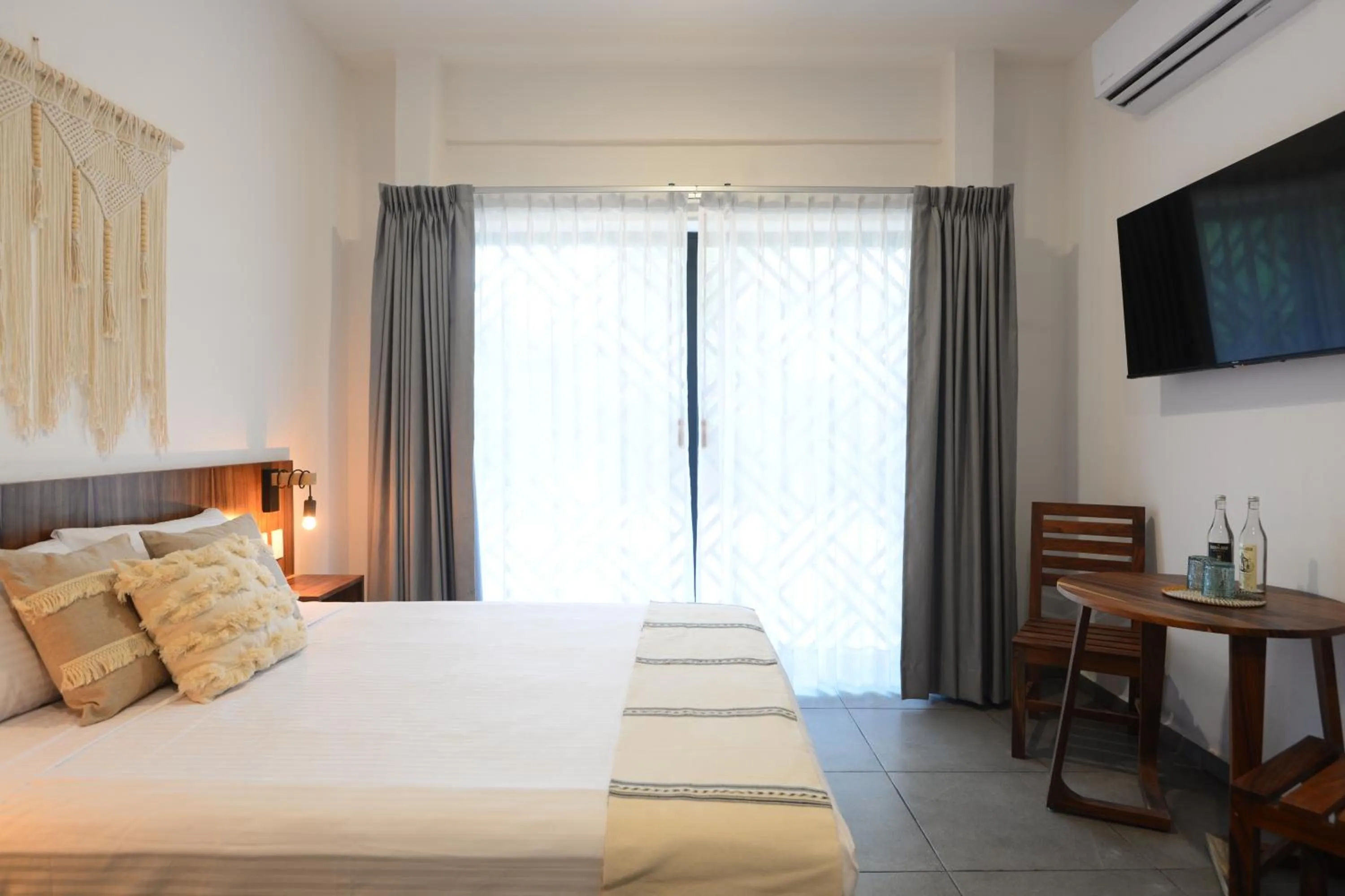 Bedroom, Bed in Casa Ita Surf - Adults Only