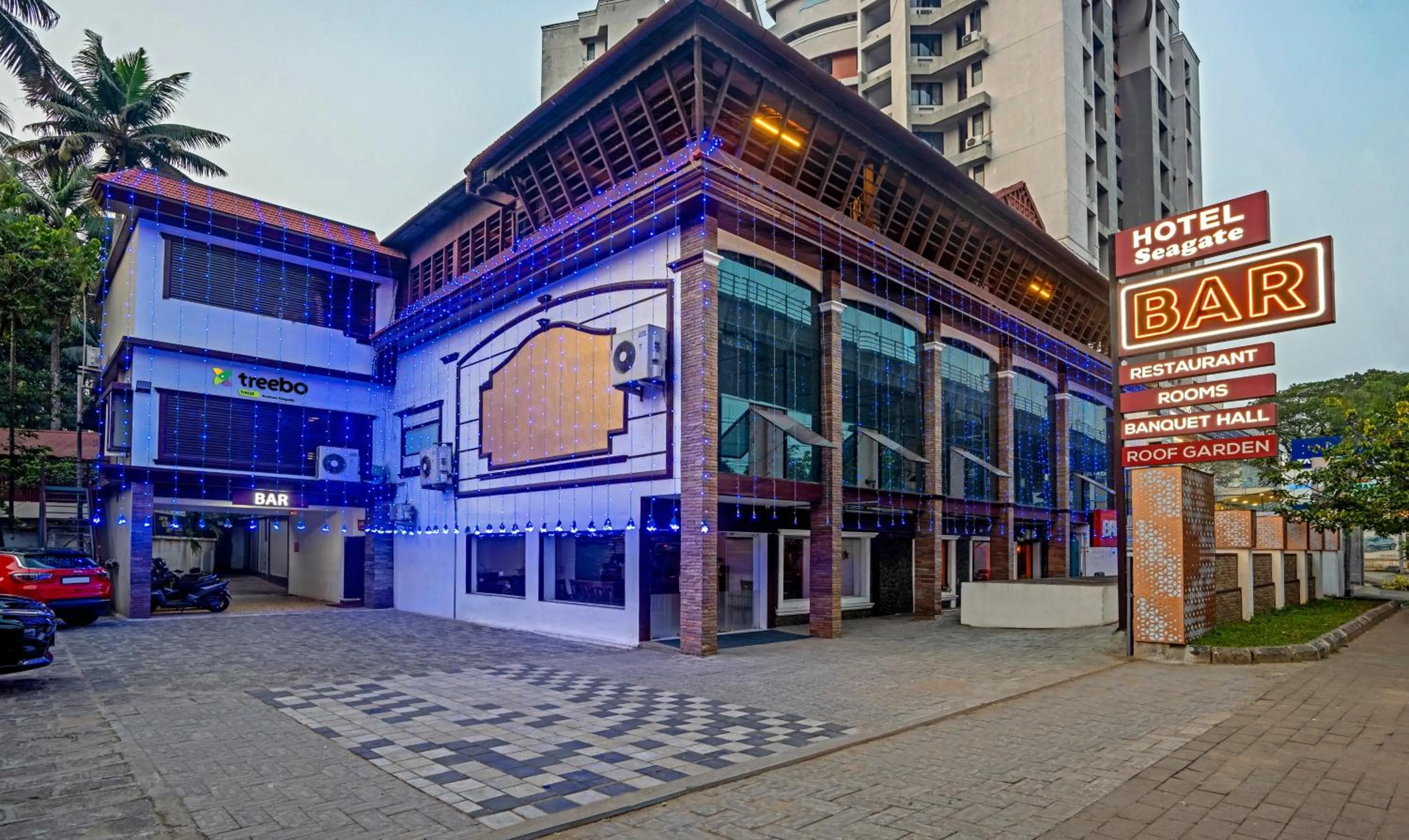 Facade/entrance in Treebo Seagate