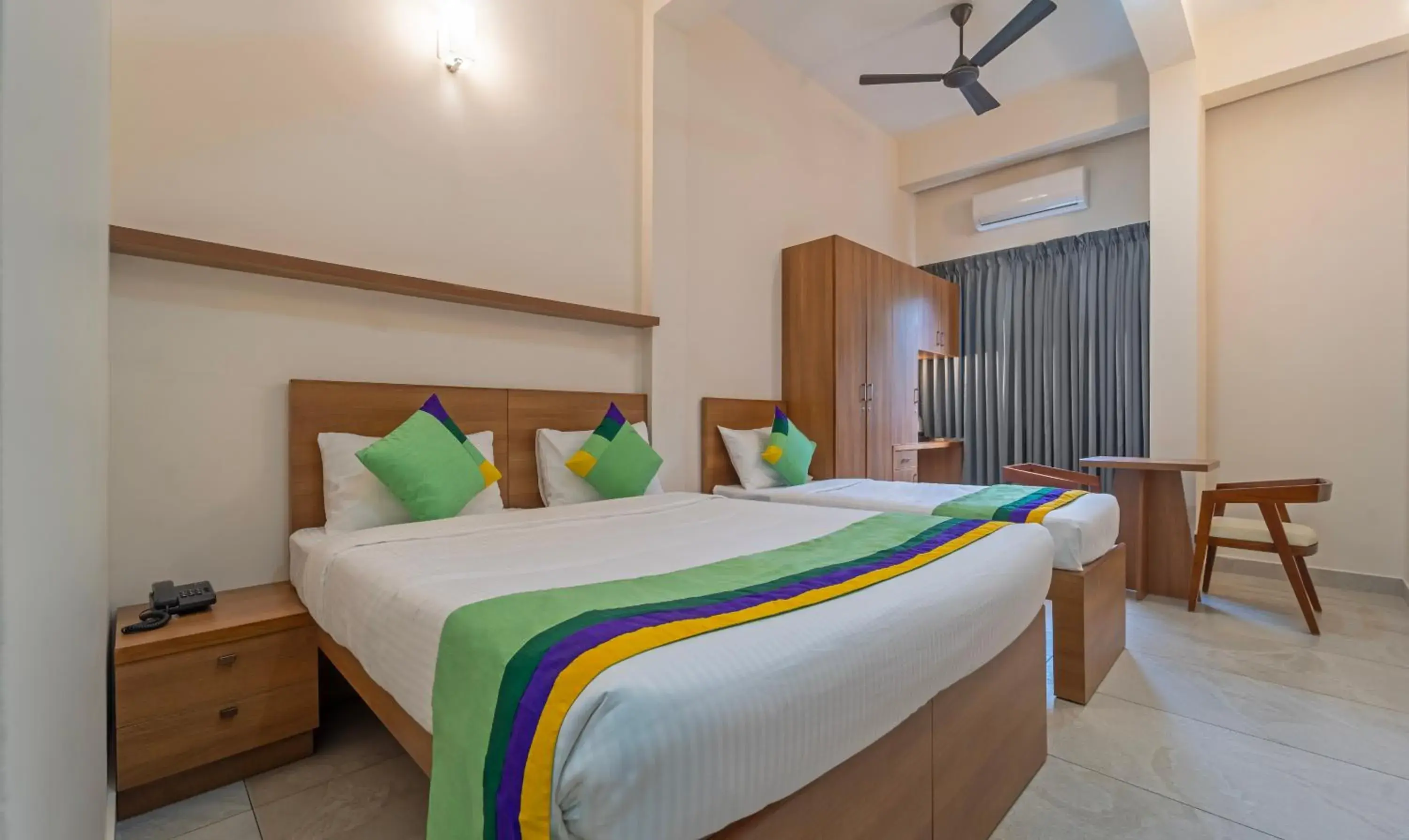Premium Family Room - single occupancy in Itsy Hotels Avani Stays, Vyttila, Kochi Premium Family Room - single occupancy in Itsy Hotels Avani Stays, Vyttila, Kochi