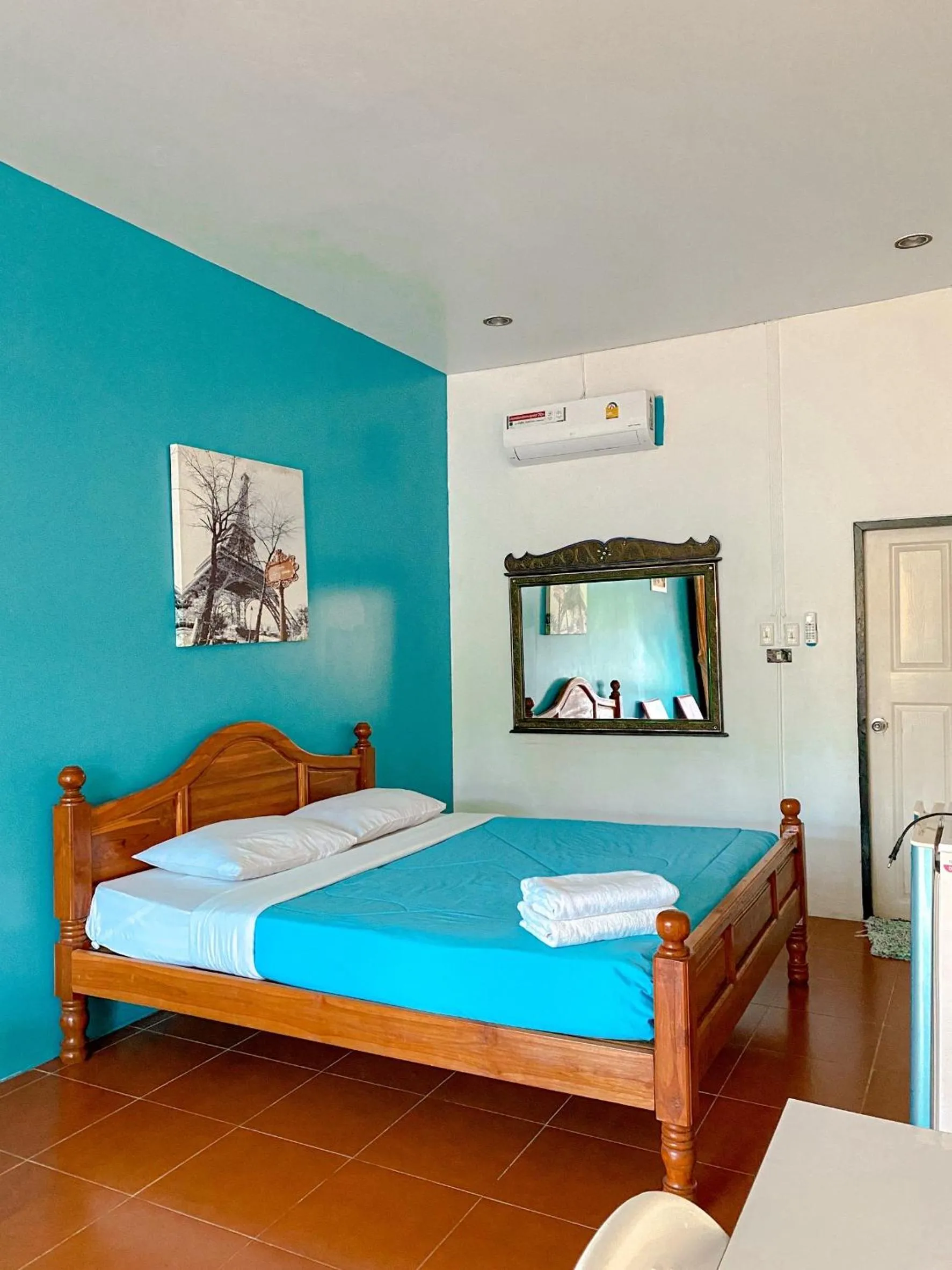 Bedroom, Bed in บ้านพักสิริ มุกดาหาร (Baan Siri Mukdahan)