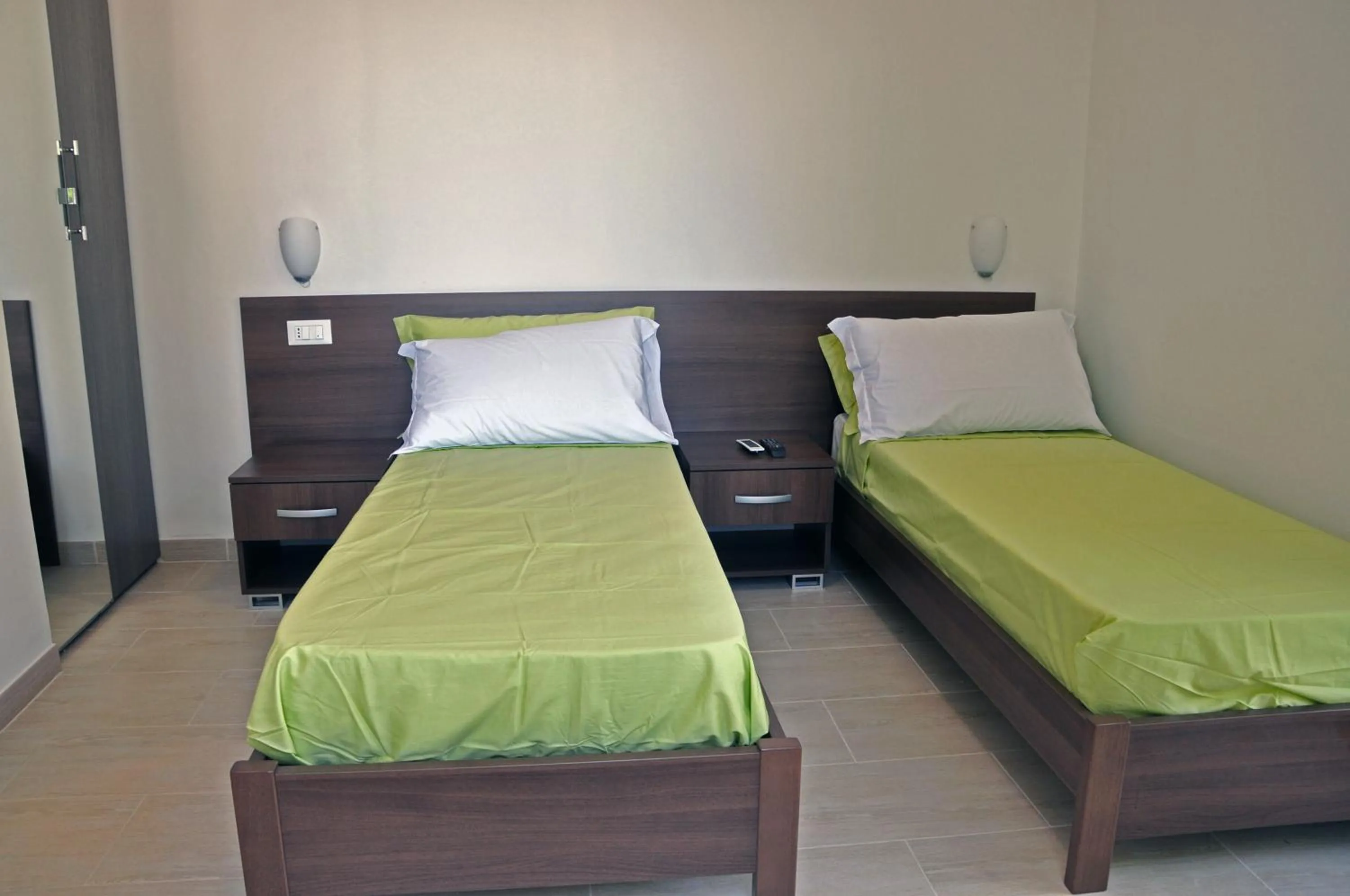 Photo of the whole room, Bed in Villa Lara