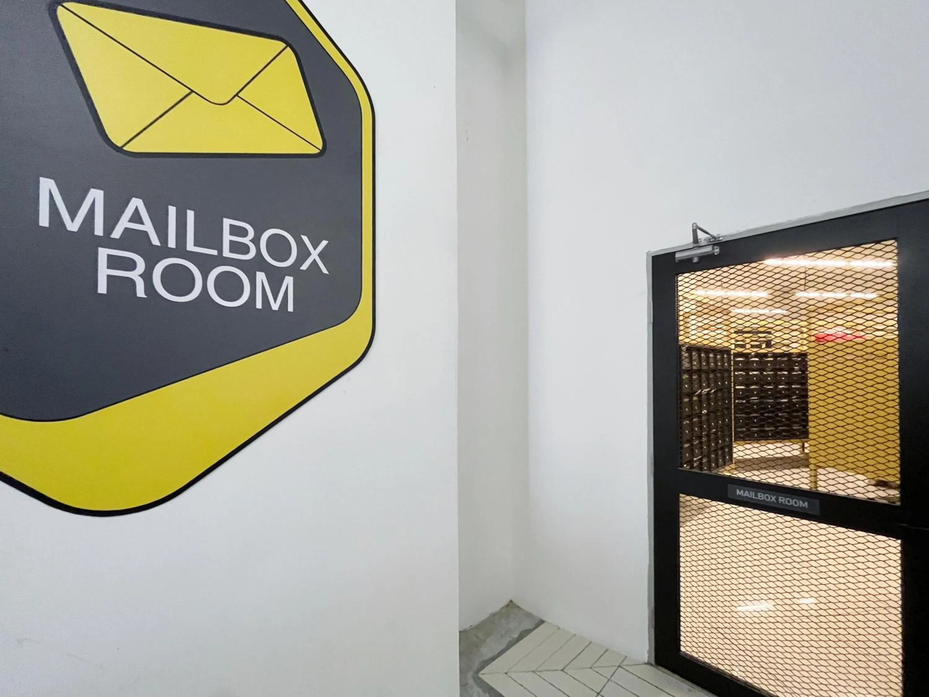 Text overlay in Arte Cheras By Awesomestay