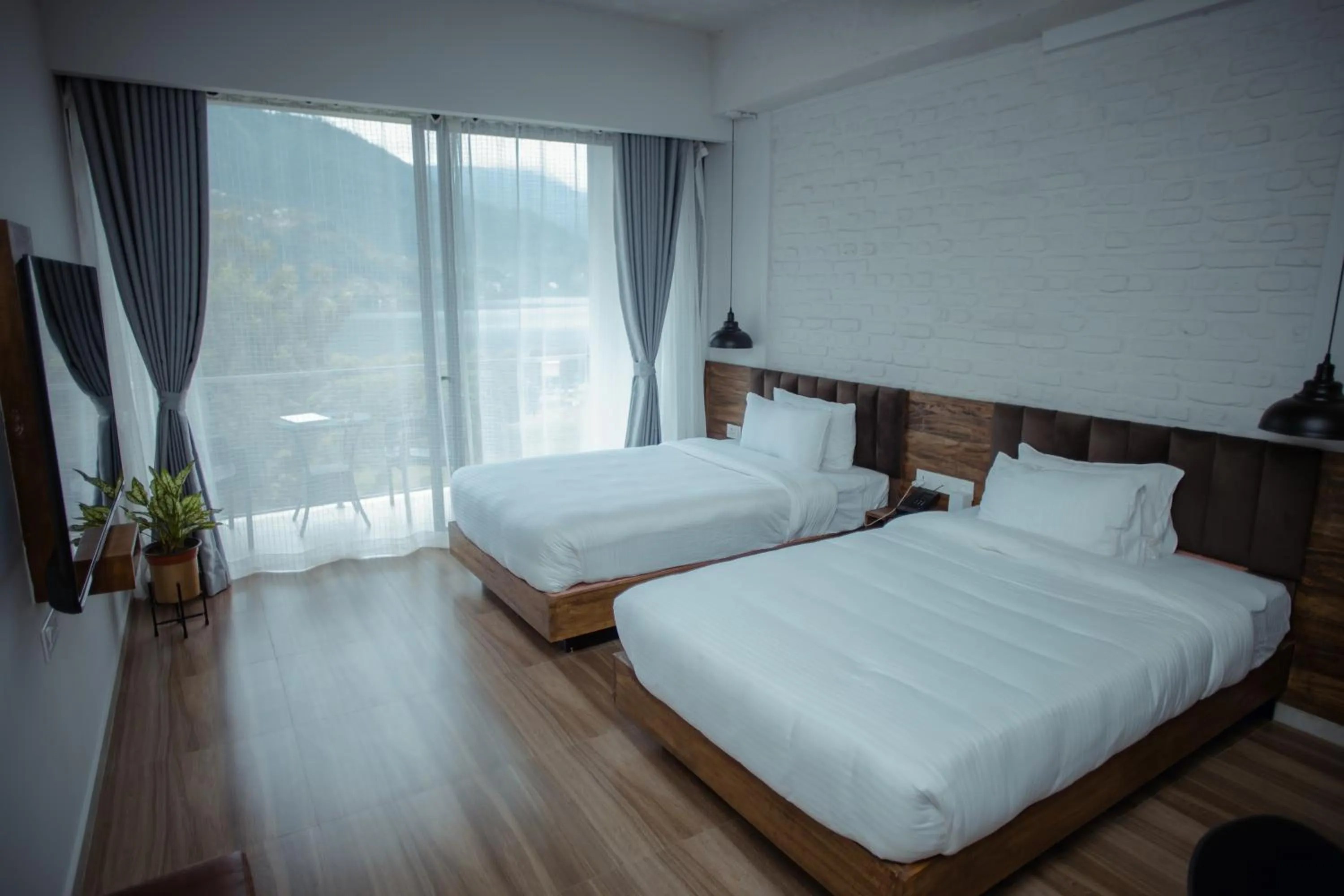 Bed in Jade City Hotel