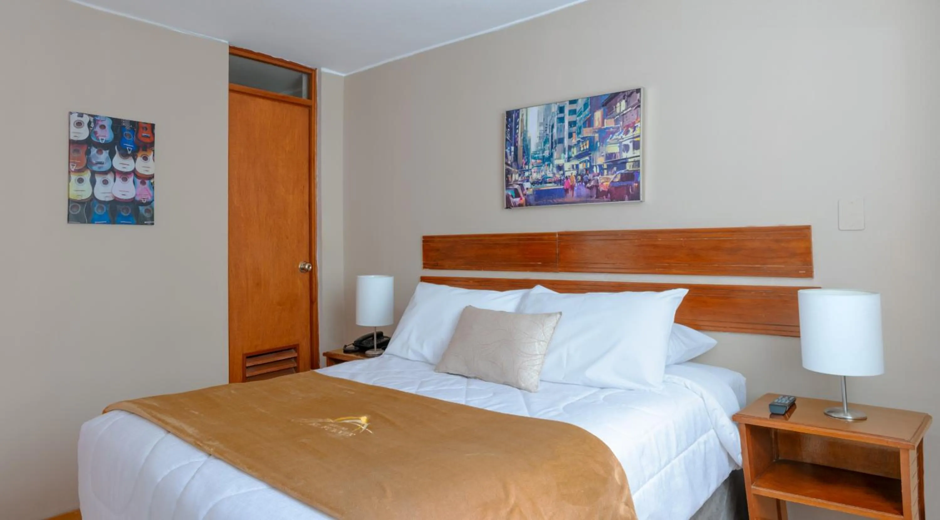 Photo of the whole room, Bed in El puente Hotel Boutique