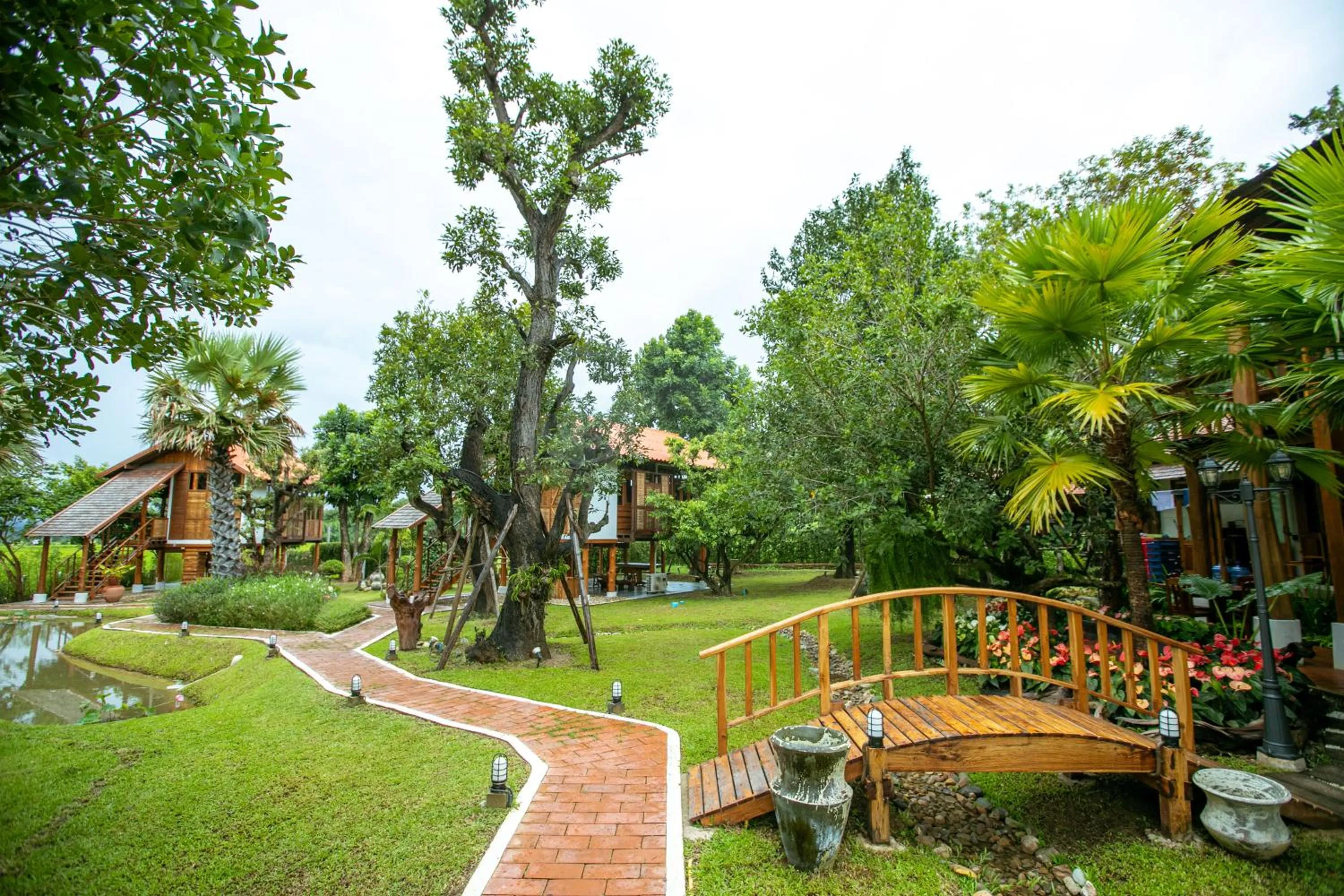 Garden in Saksila Resort