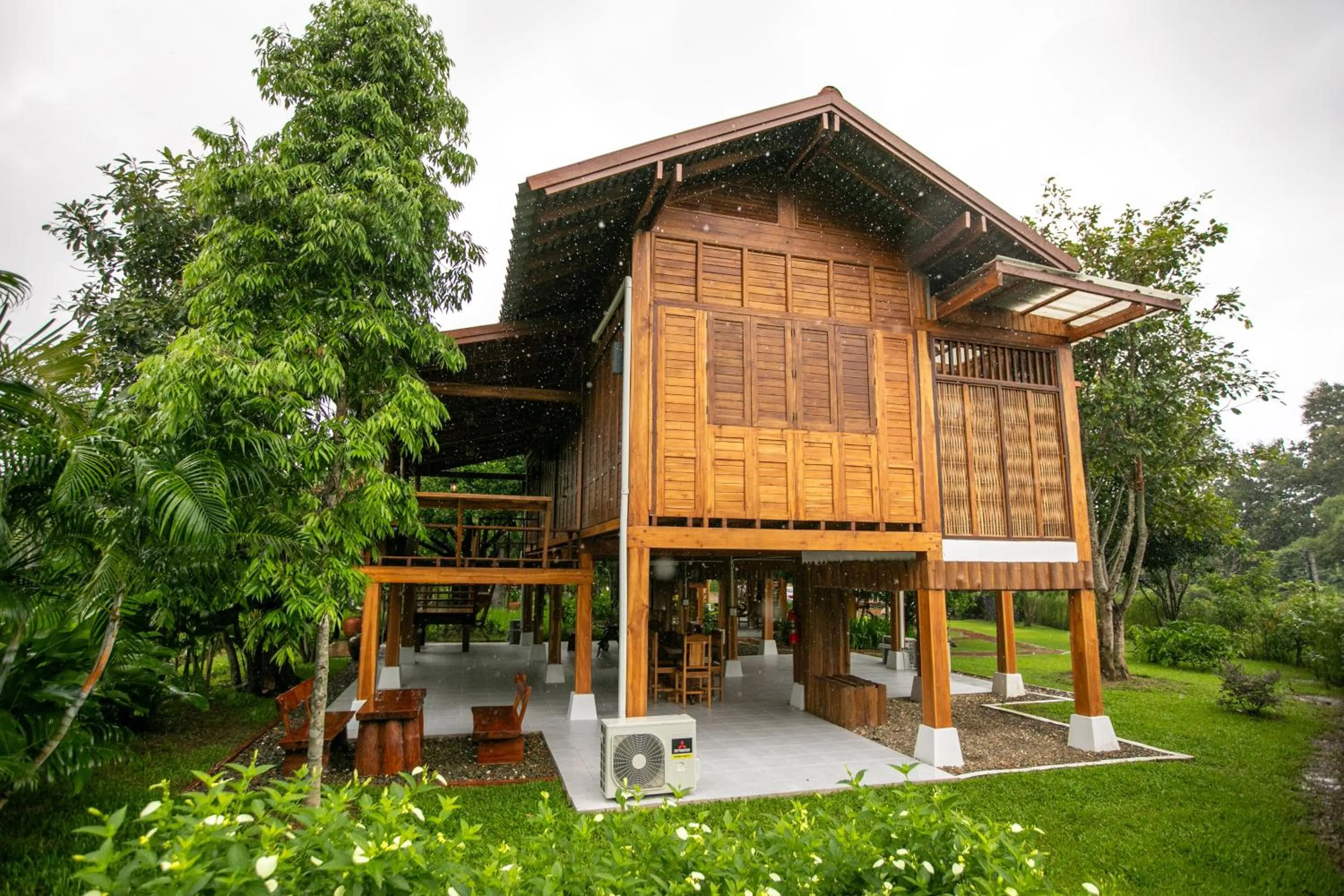 Saksila Resort